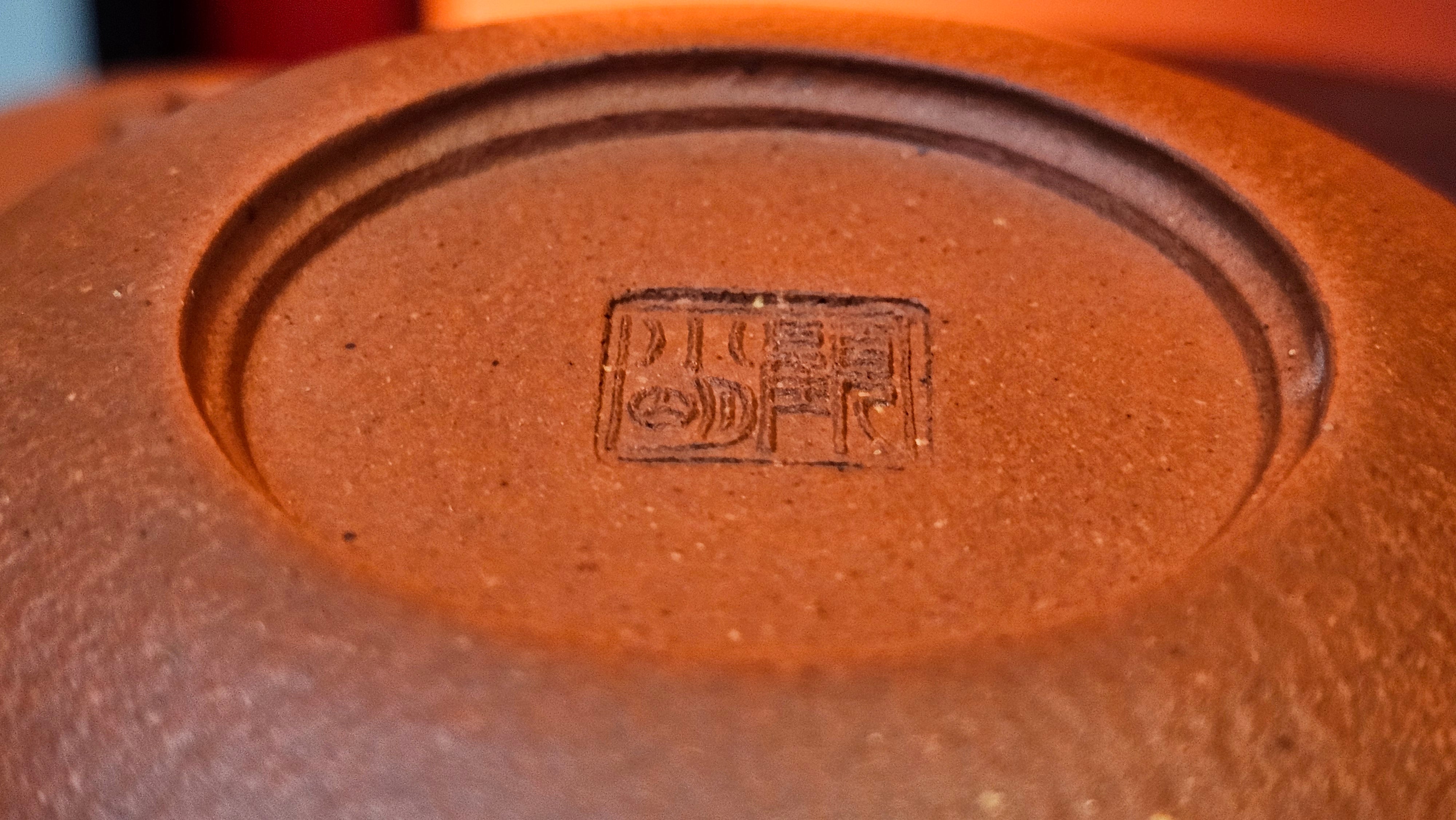 Le Rong 乐荣, 123.0ml, rare Zhu Sha 朱砂 (highest granularity form of ZhuNi), by Craftsman Gu Xiao Ming 顾小明 ~ Congratulations!to Mr S.L.! 2041hrs 13th Oct 2025, Copenhagen, Denmark🇩🇰!