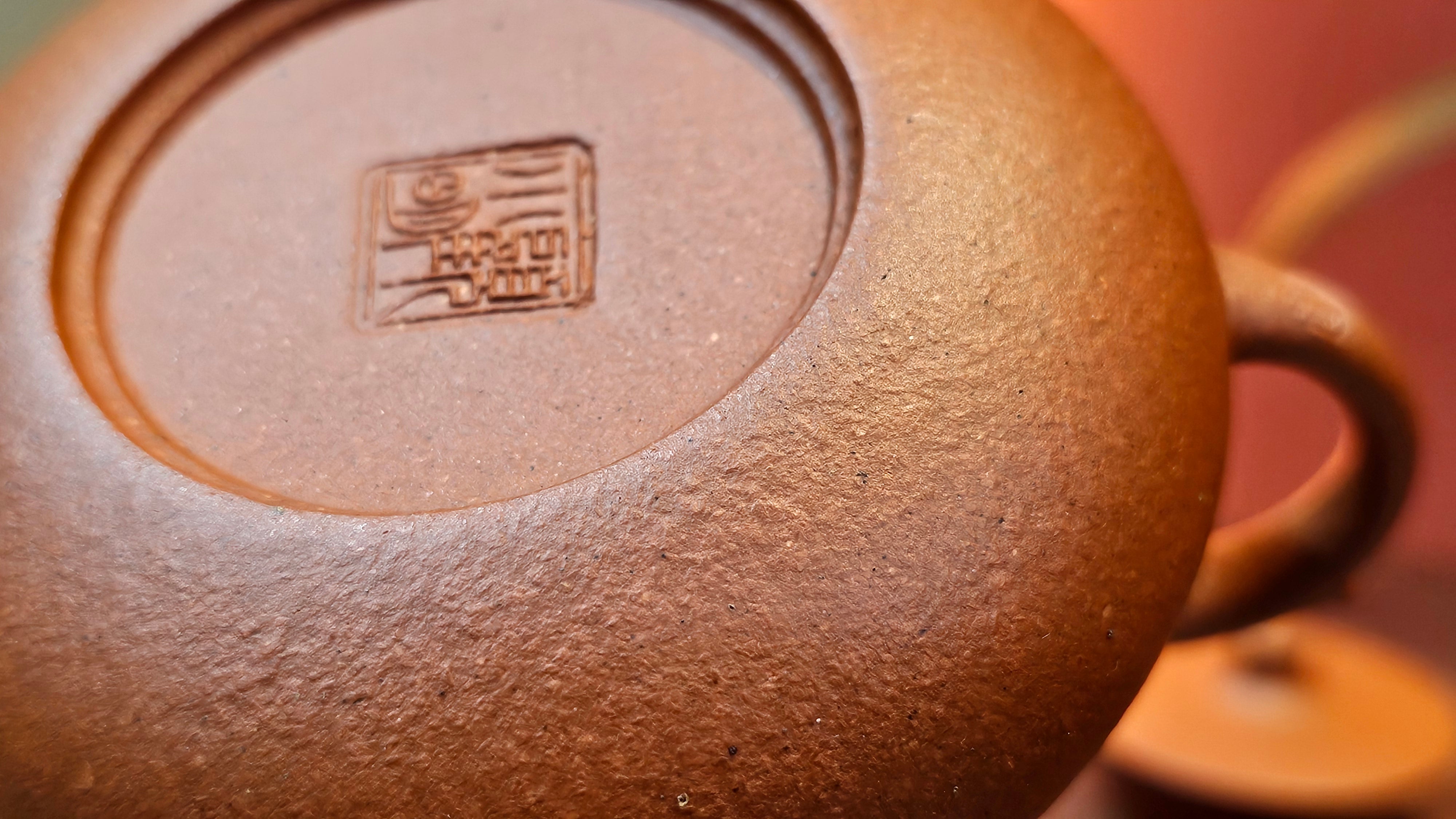 Le Rong 乐荣, 123.0ml, rare Zhu Sha 朱砂 (highest granularity form of ZhuNi), by Craftsman Gu Xiao Ming 顾小明 ~ Congratulations!to Mr S.L.! 2041hrs 13th Oct 2025, Copenhagen, Denmark🇩🇰!