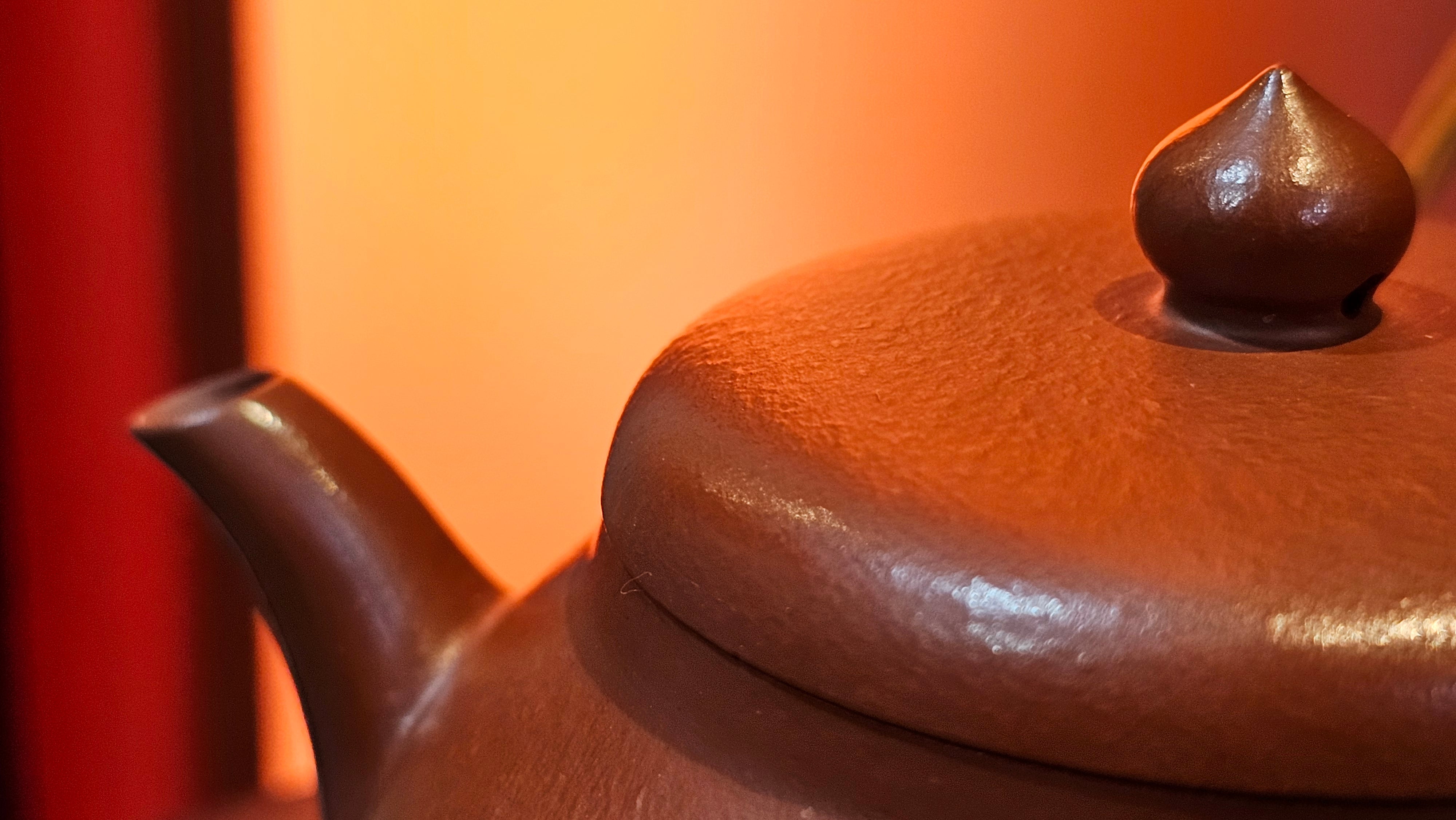 Yi Pin Hu, 170.0ml, Xiao Mei Yao Zhu Ni 小煤窑朱泥,  by Craftsman Chen Yue Fei 陈跃飞 ~!Congratulations to Mr J.G.! 2338hrs 23rd Oct 2025, Denver! CO.