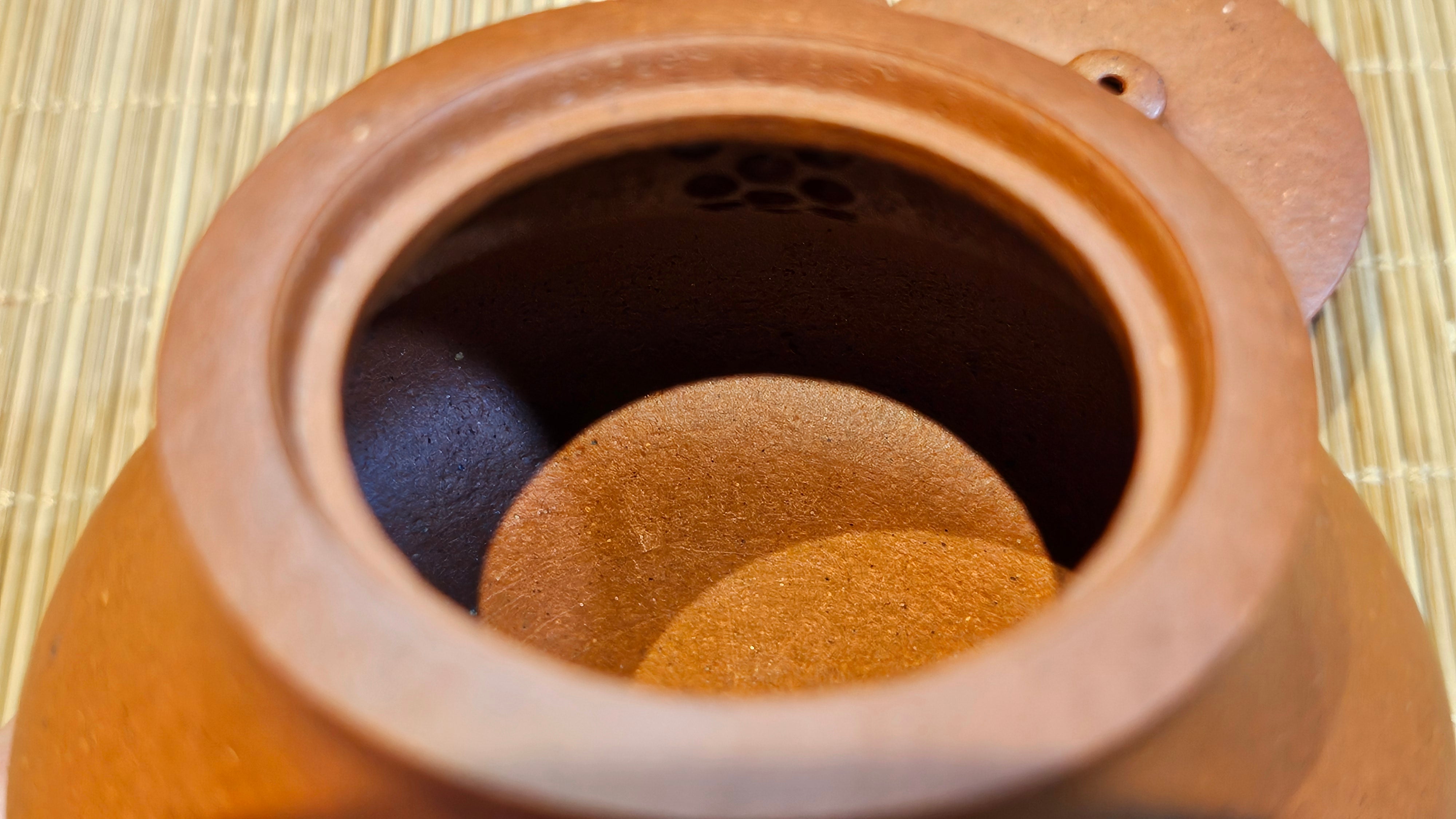 Le Rong 乐荣, 123.0ml, rare Zhu Sha 朱砂 (highest granularity form of ZhuNi), by Craftsman Gu Xiao Ming 顾小明 ~ Congratulations!to Mr S.L.! 2041hrs 13th Oct 2025, Copenhagen, Denmark🇩🇰!