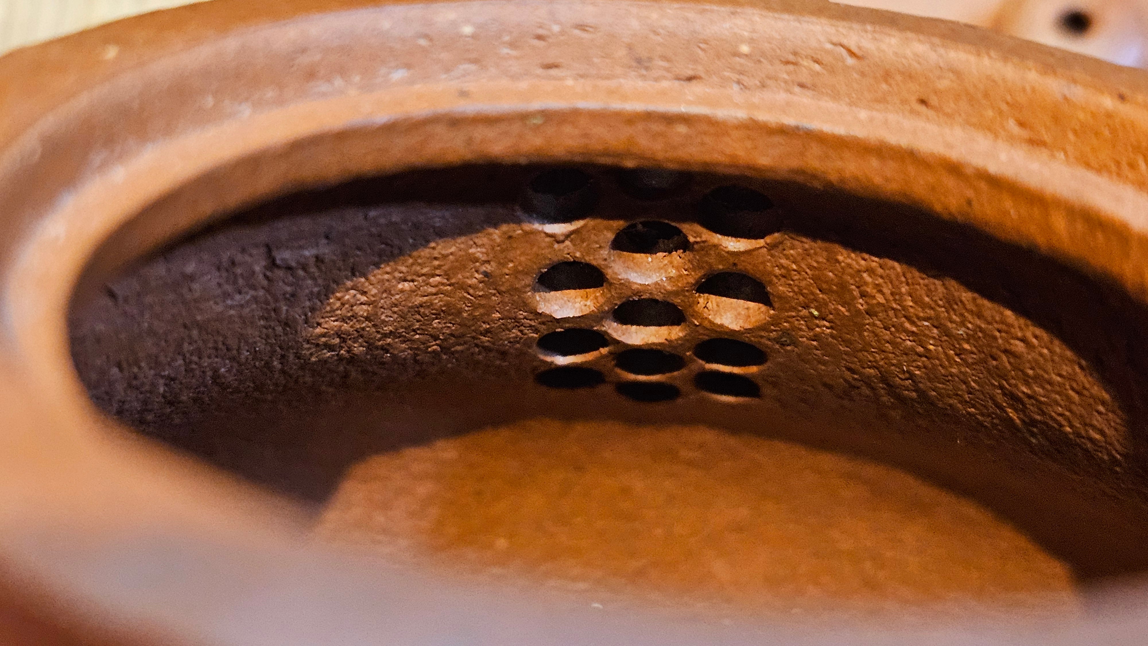 Le Rong 乐荣, 123.0ml, rare Zhu Sha 朱砂 (highest granularity form of ZhuNi), by Craftsman Gu Xiao Ming 顾小明 ~ Congratulations!to Mr S.L.! 2041hrs 13th Oct 2025, Copenhagen, Denmark🇩🇰!