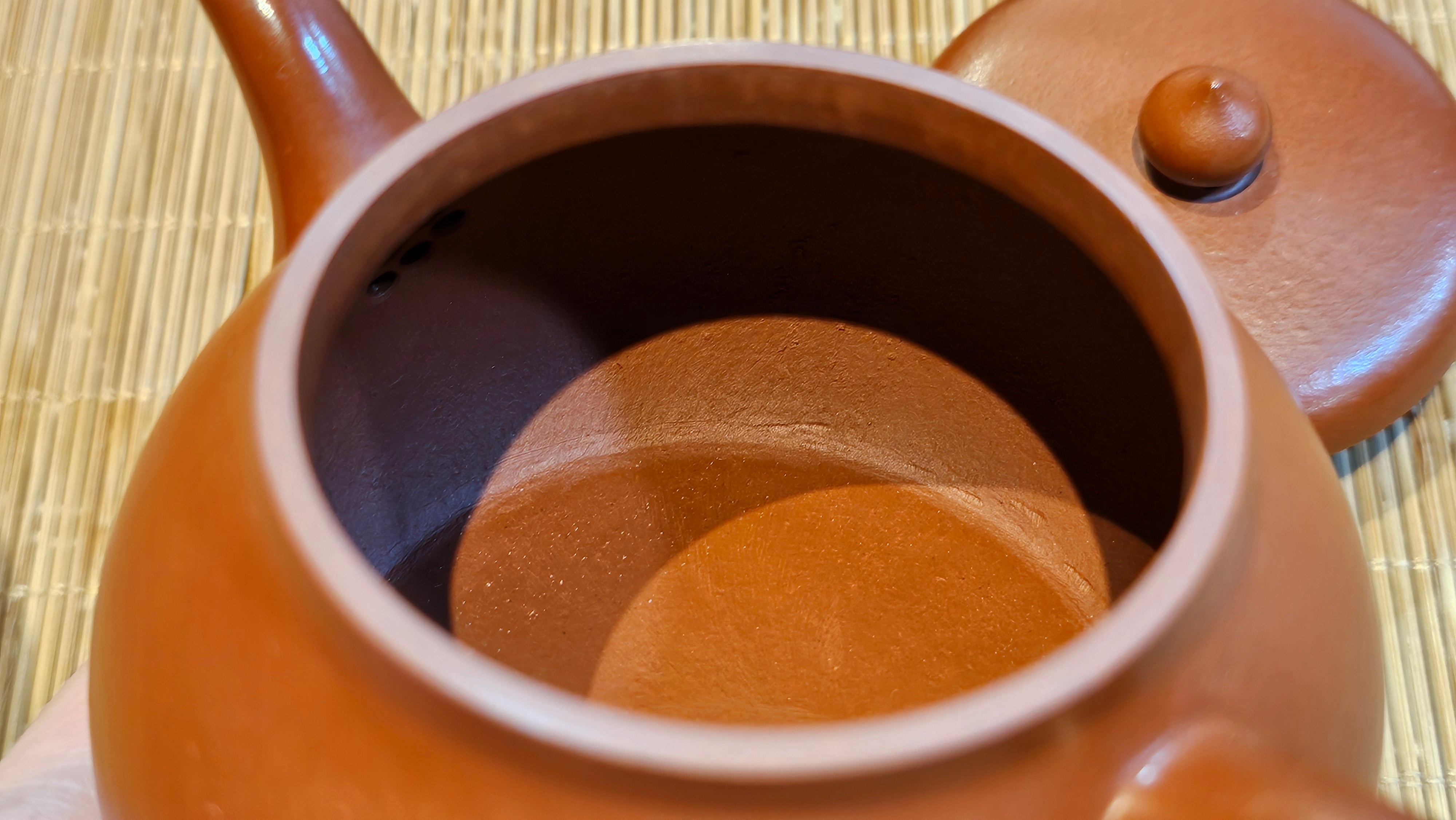 Yi Pin Hu, 170.0ml, Xiao Mei Yao Zhu Ni 小煤窑朱泥,  by Craftsman Chen Yue Fei 陈跃飞 ~!Congratulations to Mr J.G.! 2338hrs 23rd Oct 2025, Denver! CO.