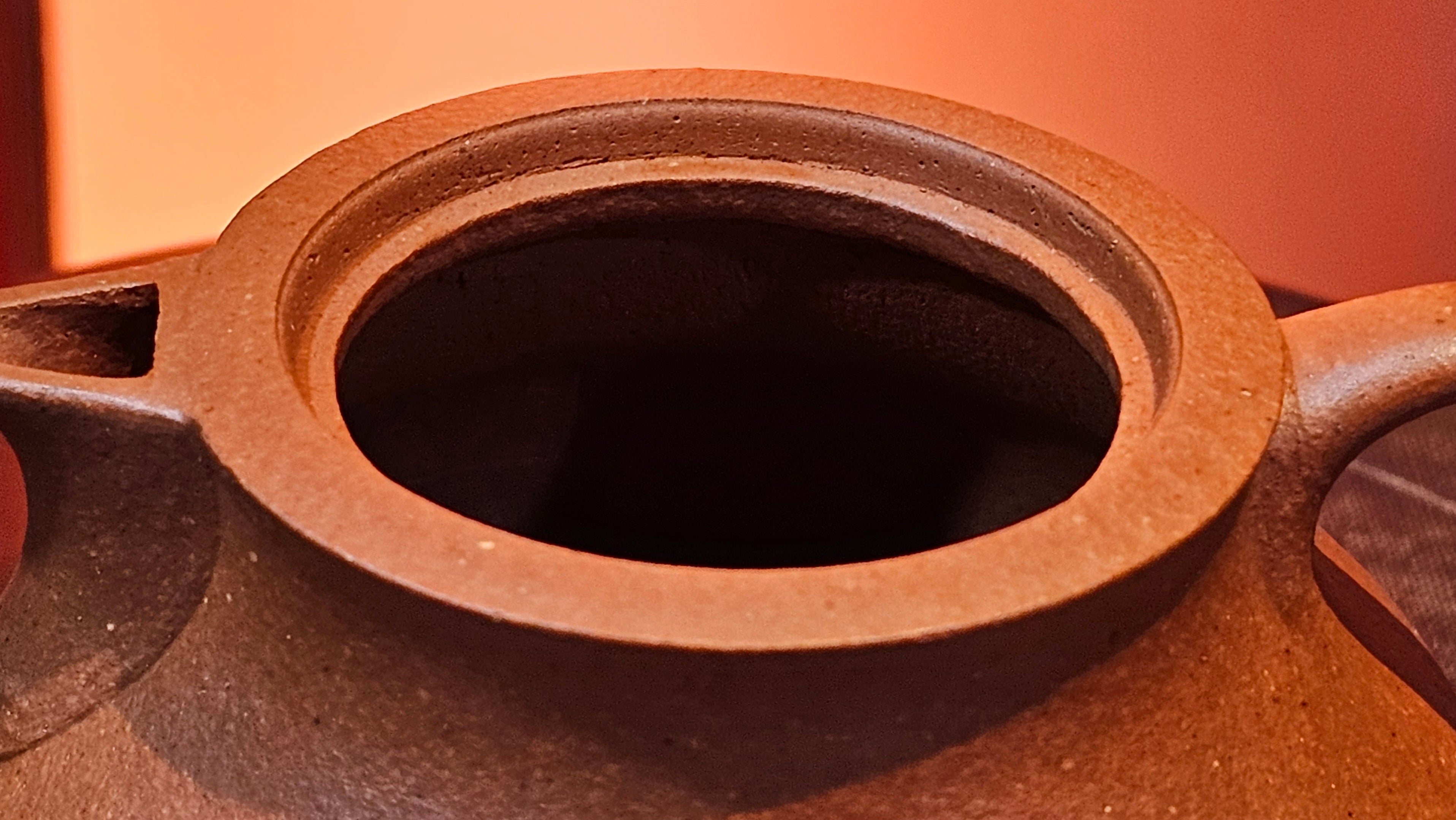 Le Rong 乐荣, 123.0ml, rare Zhu Sha 朱砂 (highest granularity form of ZhuNi), by Craftsman Gu Xiao Ming 顾小明 ~ Congratulations!to Mr S.L.! 2041hrs 13th Oct 2025, Copenhagen, Denmark🇩🇰!