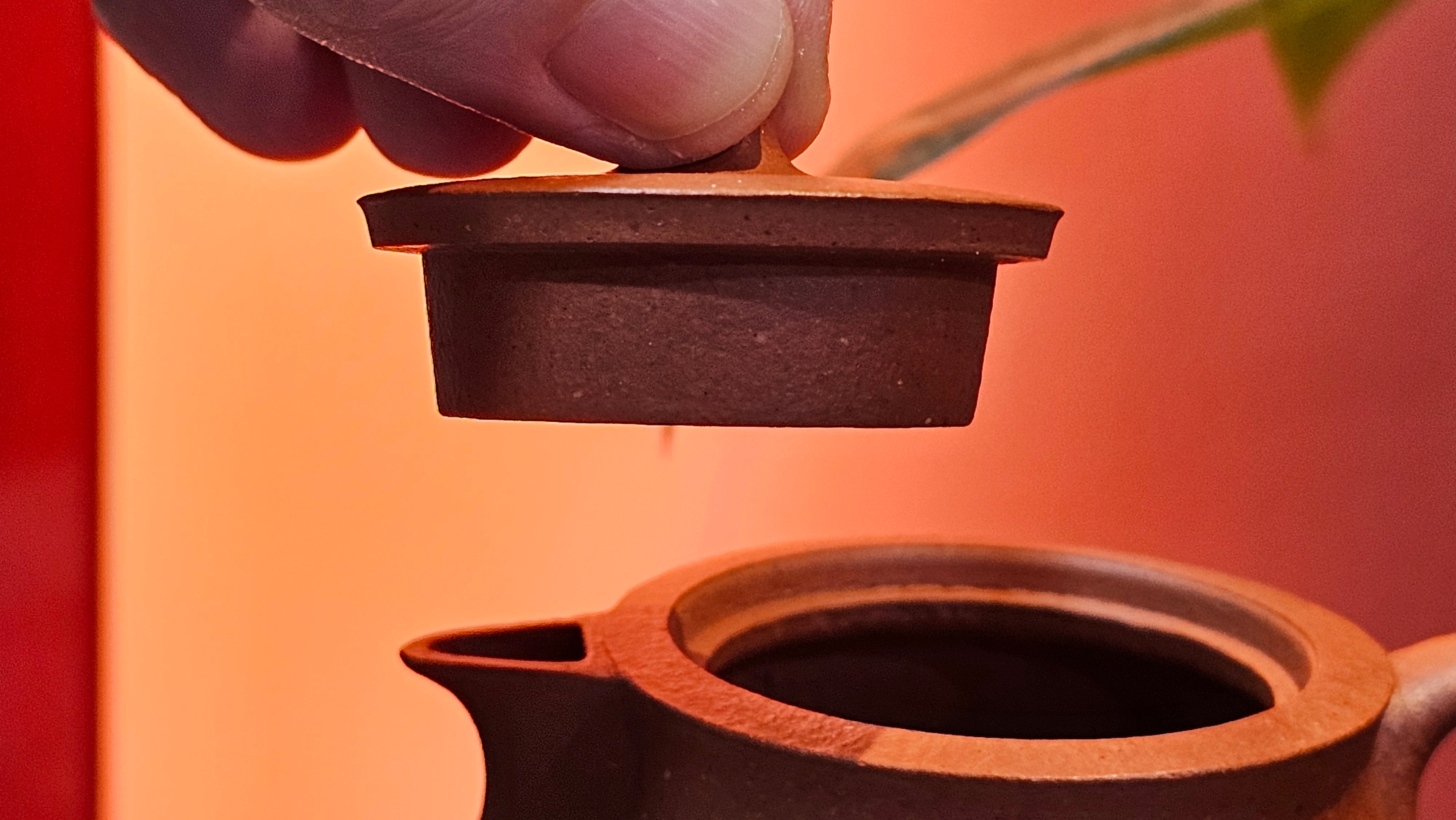 Le Rong 乐荣, 123.0ml, rare Zhu Sha 朱砂 (highest granularity form of ZhuNi), by Craftsman Gu Xiao Ming 顾小明 ~ Congratulations!to Mr S.L.! 2041hrs 13th Oct 2025, Copenhagen, Denmark🇩🇰!