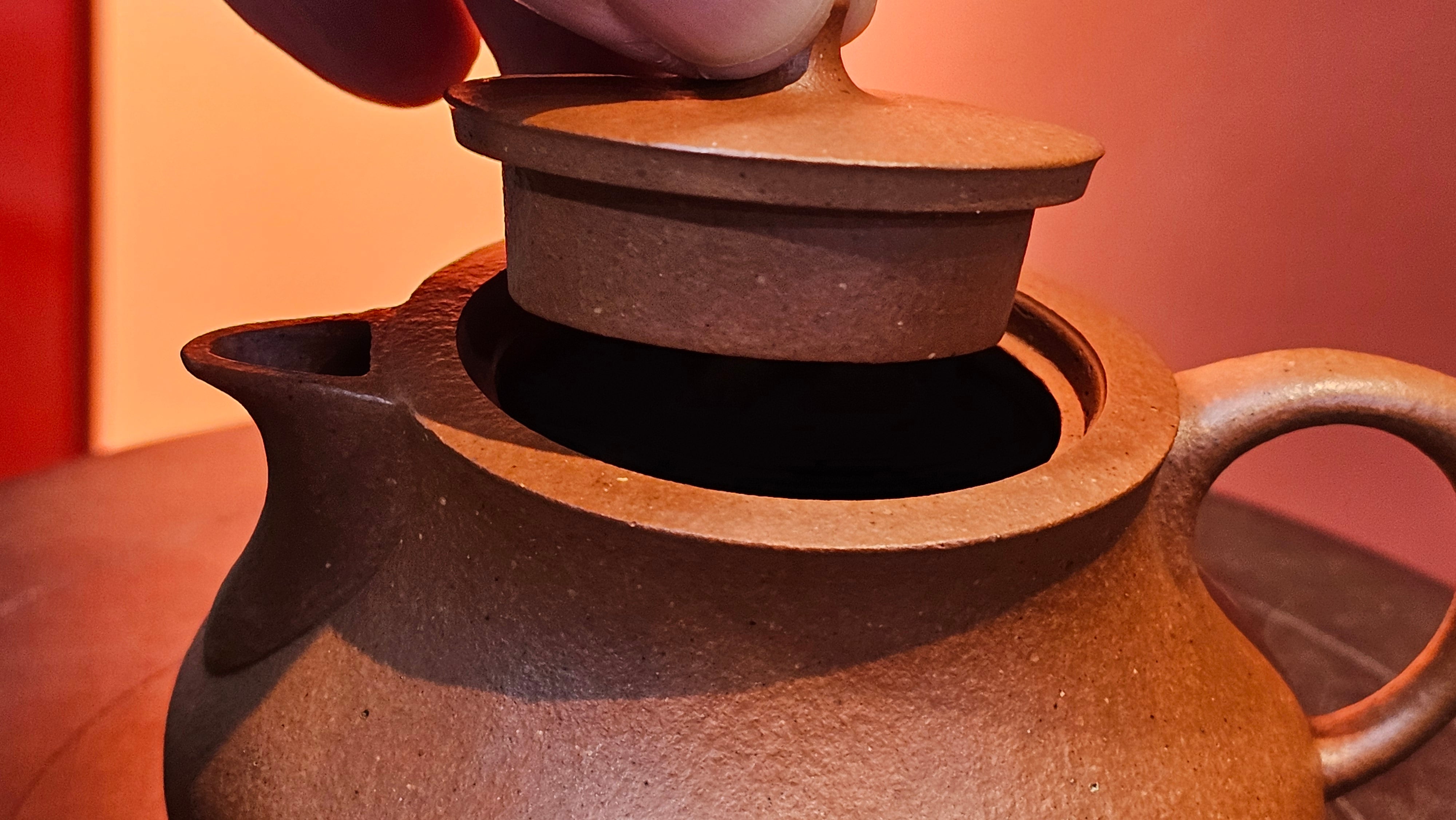 Le Rong 乐荣, 123.0ml, rare Zhu Sha 朱砂 (highest granularity form of ZhuNi), by Craftsman Gu Xiao Ming 顾小明 ~ Congratulations!to Mr S.L.! 2041hrs 13th Oct 2025, Copenhagen, Denmark🇩🇰!