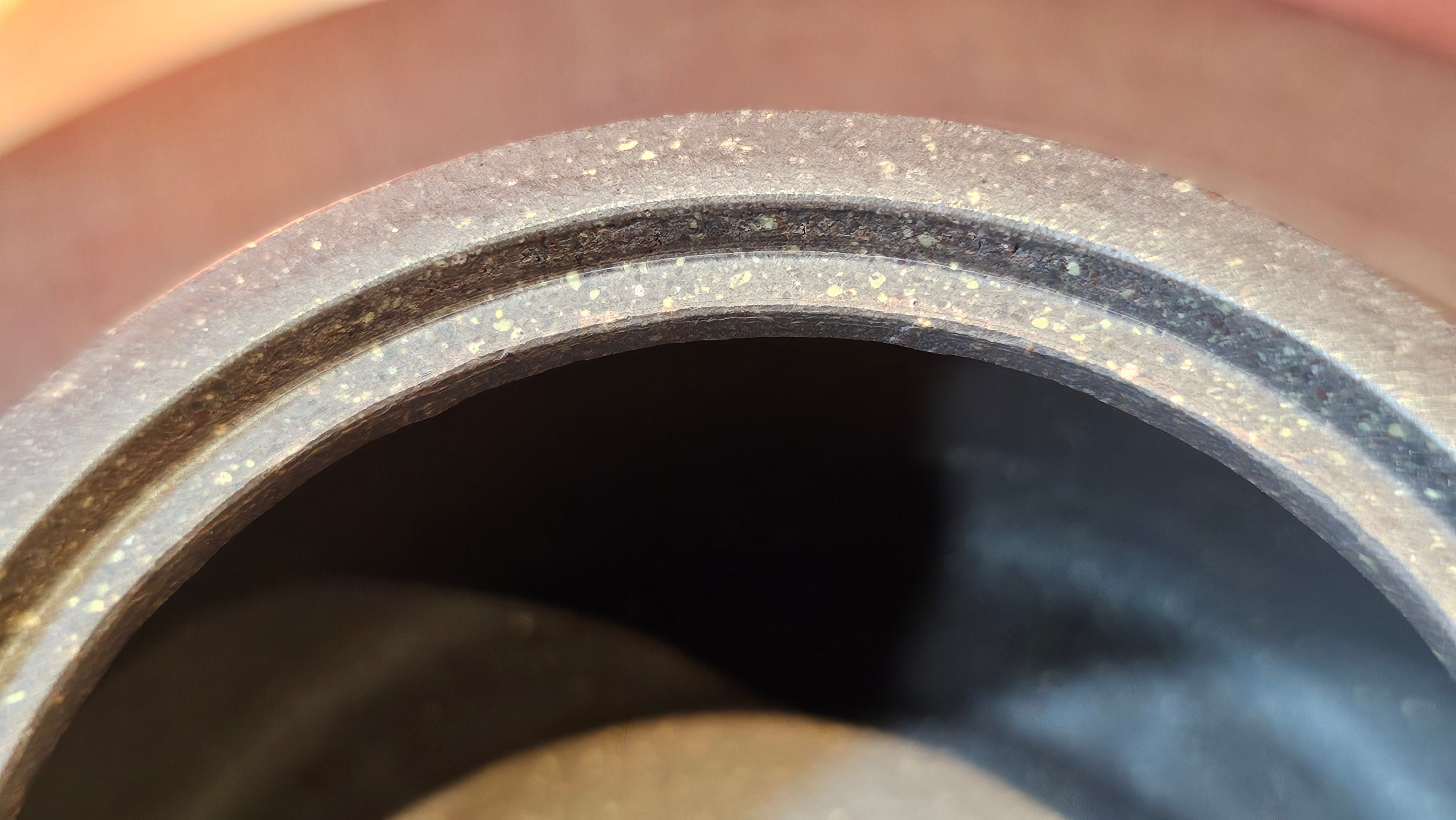 Niu Gai Jing Lan《牛盖井栏》, 164.3ml, Hei Zi Ni 黑紫泥, with Chinese Bronze Age Patterns~Engraving Art 青铜器纹样~刻绘, by our Craftsman Zhang Huan 张欢 ~ Congratulations to Mr T.A.! 2039hrs 15th Oct 2025, Samorin! Slovakia🇸🇰!