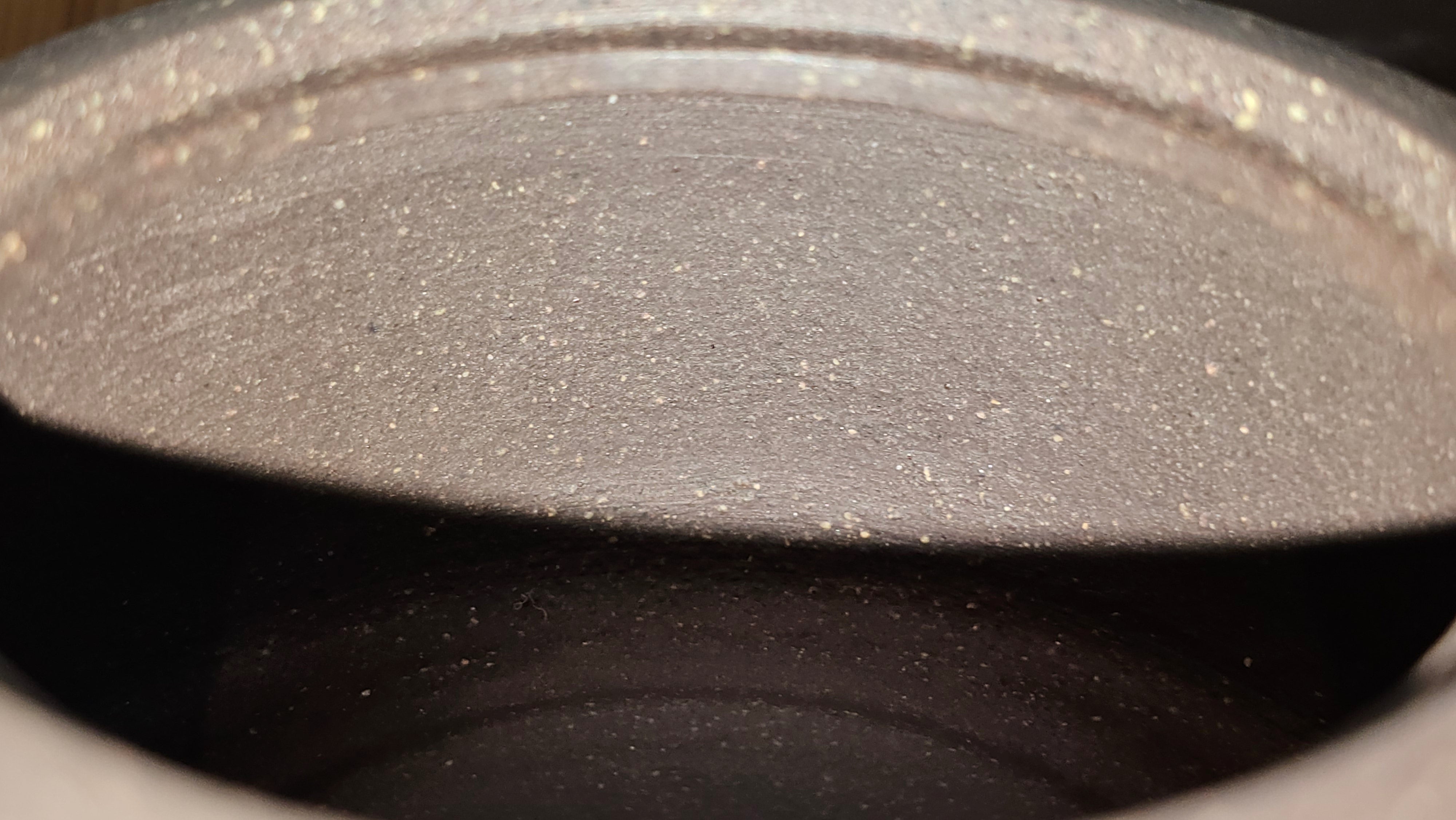 Niu Gai Jing Lan《牛盖井栏》, 164.3ml, Hei Zi Ni 黑紫泥, with Chinese Bronze Age Patterns~Engraving Art 青铜器纹样~刻绘, by our Craftsman Zhang Huan 张欢 ~ Congratulations to Mr T.A.! 2039hrs 15th Oct 2025, Samorin! Slovakia🇸🇰!