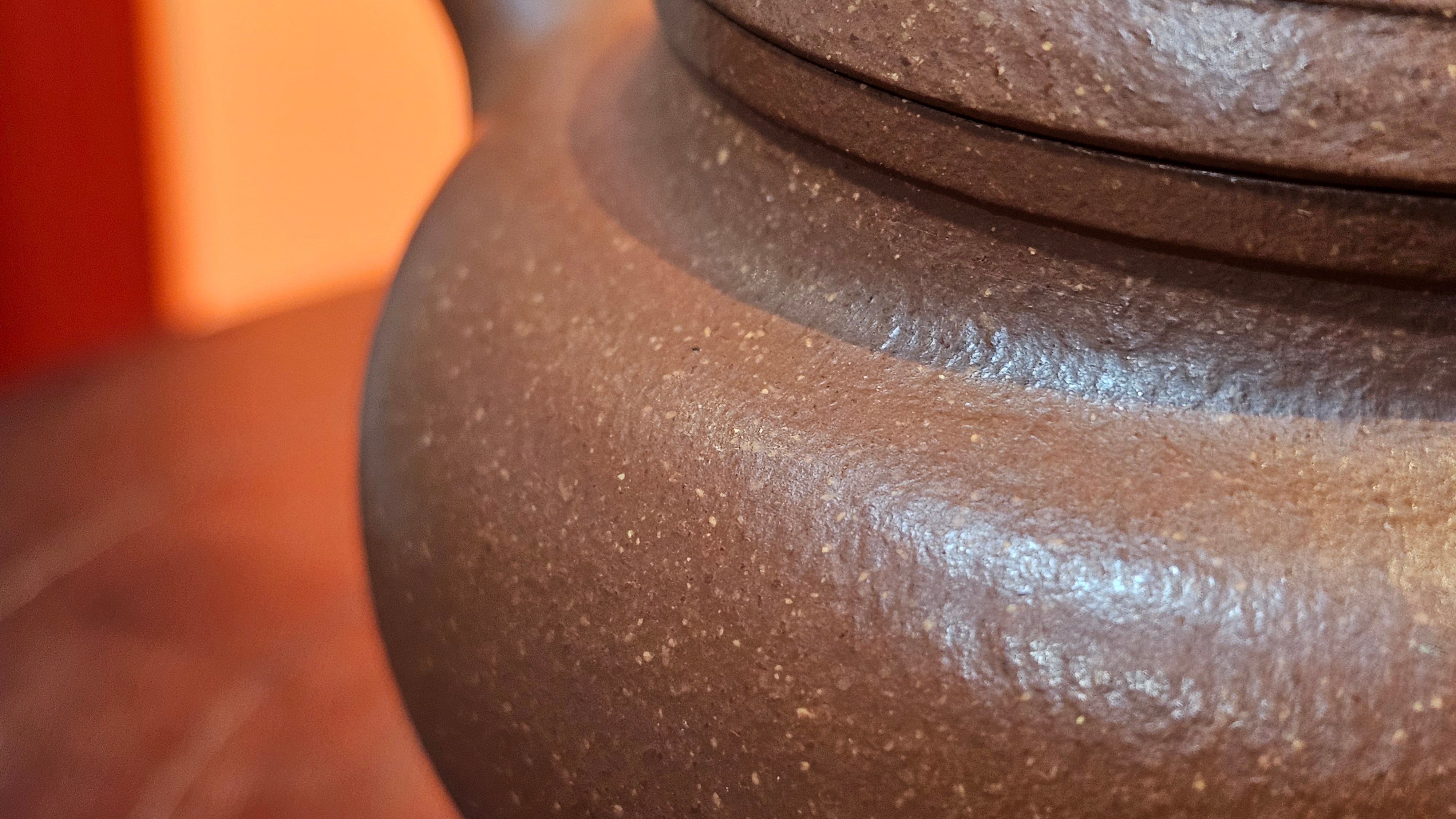 Song Jin Hu《颂金壶》, 151.4ml, Hong Jiang Po Ni 红降坡泥, by Craftsman Chen Gui Zhi 陈桂枝。(Red JiangPoNi rarer than Yellow JiangPoNi, XiaoMeiYao & ZhaoZhuang ZhuNi) ~ Congratulations!to Mr A.C.! 0130hrs 1st Nov 2025, Seattle! WA!