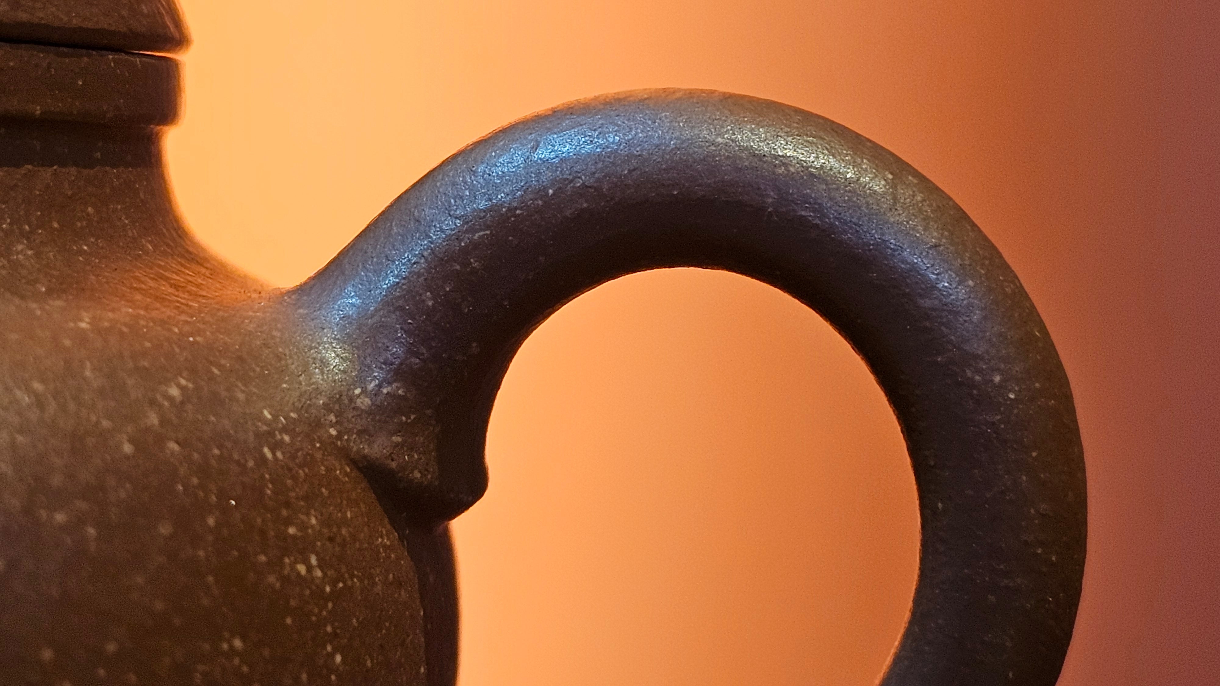 Song Jin Hu《颂金壶》, 151.4ml, Hong Jiang Po Ni 红降坡泥, by Craftsman Chen Gui Zhi 陈桂枝。(Red JiangPoNi rarer than Yellow JiangPoNi, XiaoMeiYao & ZhaoZhuang ZhuNi) ~ Congratulations!to Mr A.C.! 0130hrs 1st Nov 2025, Seattle! WA!