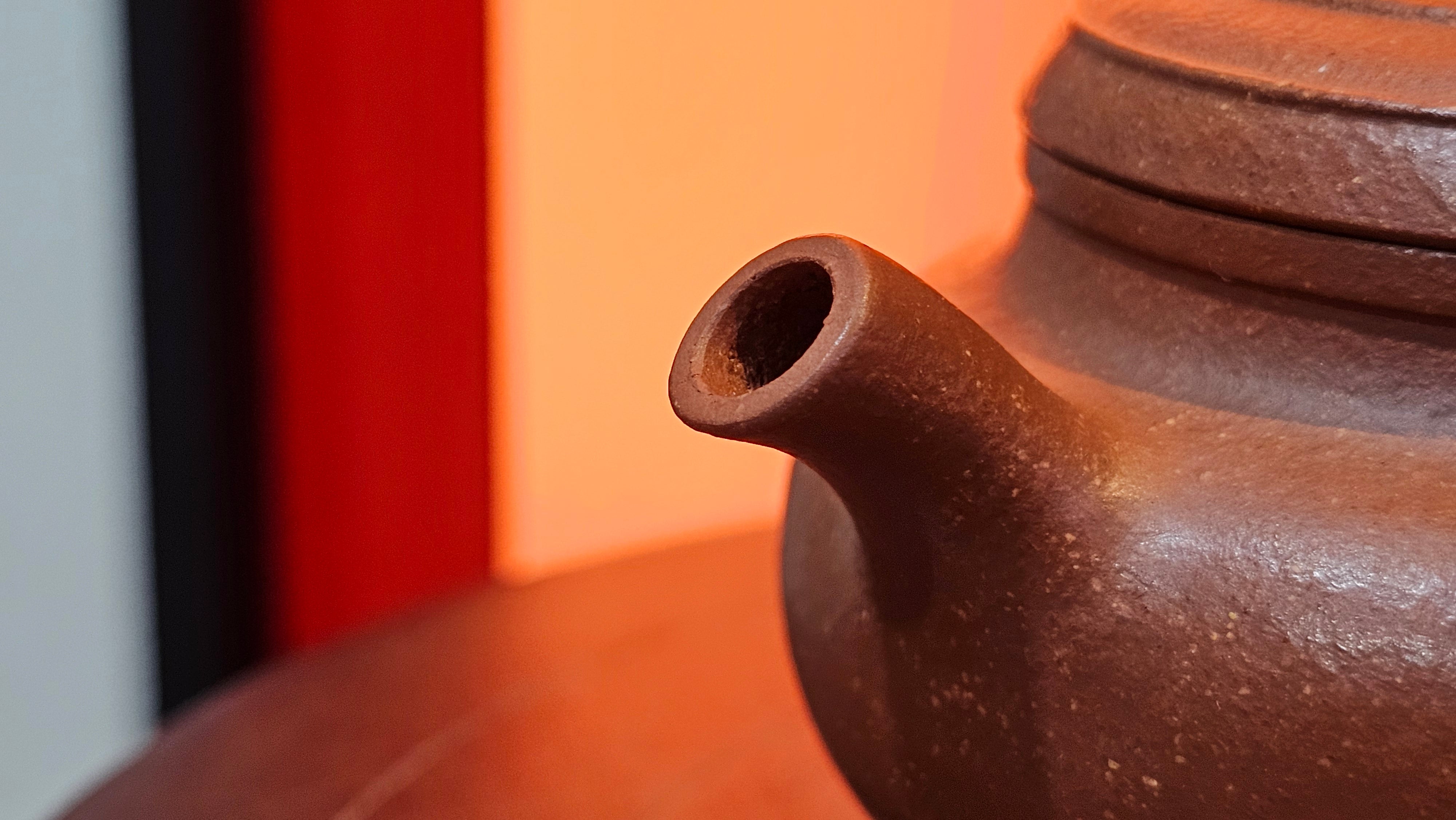 Song Jin Hu《颂金壶》, 151.4ml, Hong Jiang Po Ni 红降坡泥, by Craftsman Chen Gui Zhi 陈桂枝。(Red JiangPoNi rarer than Yellow JiangPoNi, XiaoMeiYao & ZhaoZhuang ZhuNi) ~ Congratulations!to Mr A.C.! 0130hrs 1st Nov 2025, Seattle! WA!