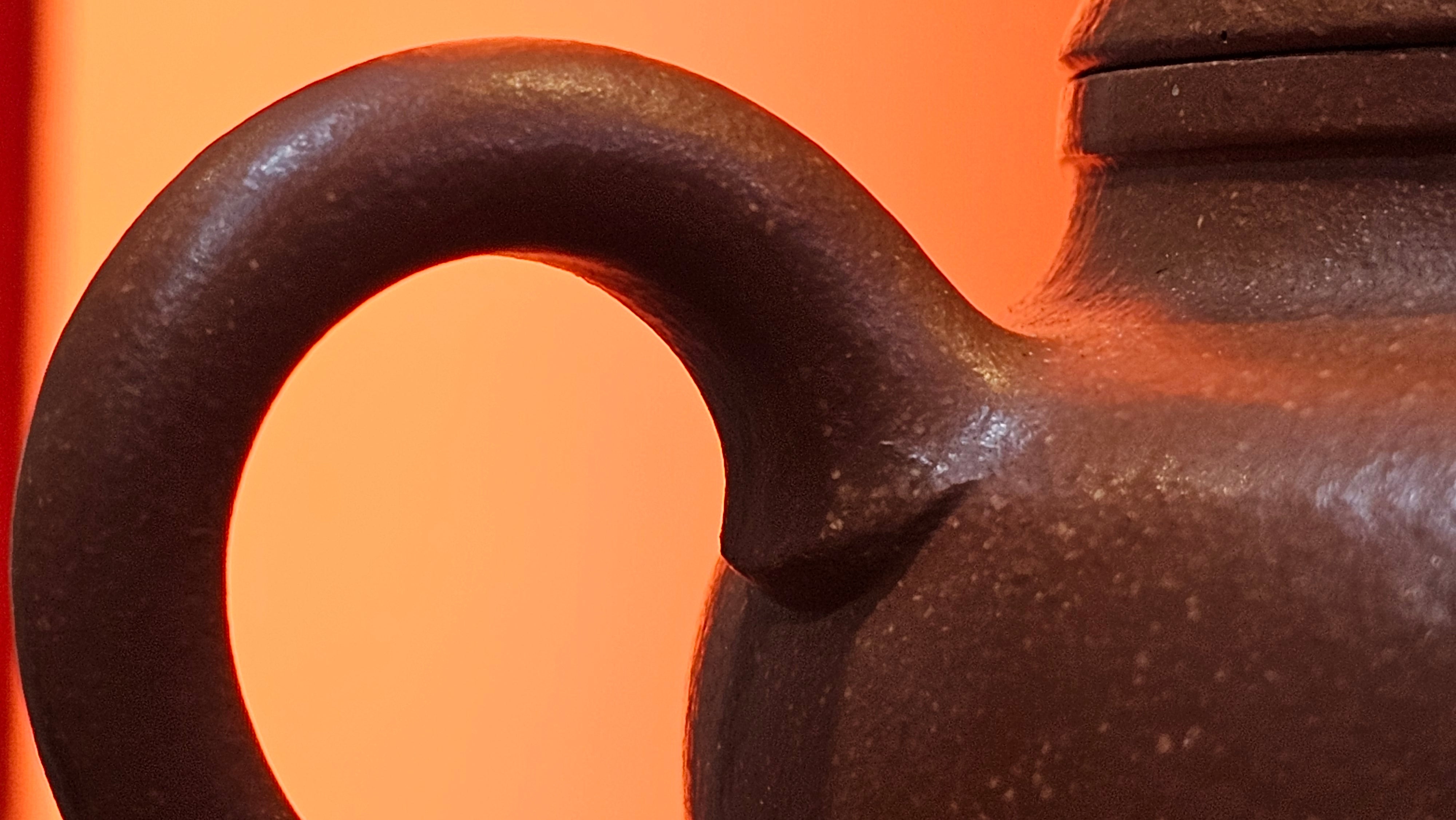 Song Jin Hu《颂金壶》, 151.4ml, Hong Jiang Po Ni 红降坡泥, by Craftsman Chen Gui Zhi 陈桂枝。(Red JiangPoNi rarer than Yellow JiangPoNi, XiaoMeiYao & ZhaoZhuang ZhuNi) ~ Congratulations!to Mr A.C.! 0130hrs 1st Nov 2025, Seattle! WA!