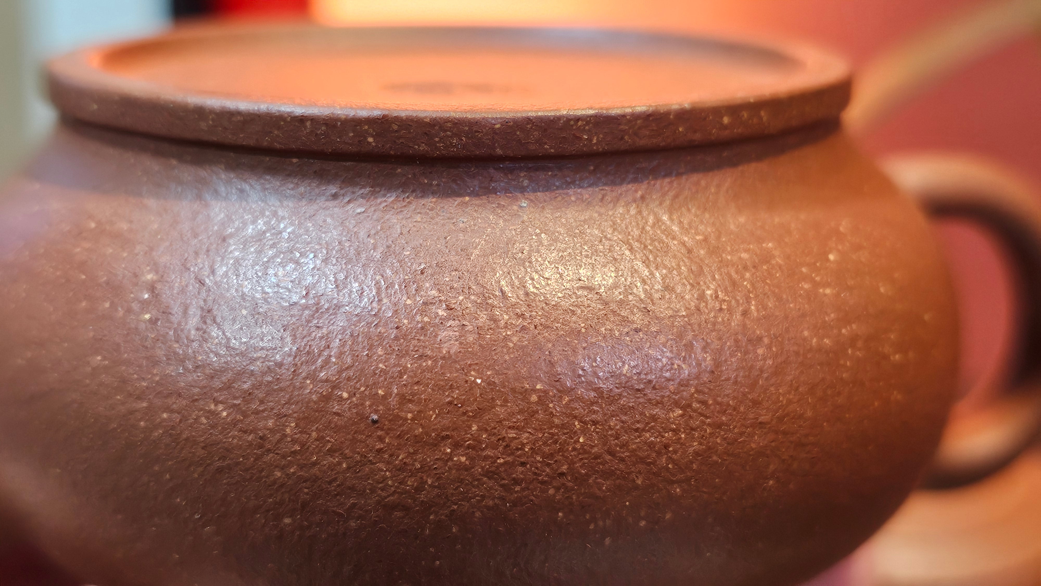 Song Jin Hu《颂金壶》, 151.4ml, Hong Jiang Po Ni 红降坡泥, by Craftsman Chen Gui Zhi 陈桂枝。(Red JiangPoNi rarer than Yellow JiangPoNi, XiaoMeiYao & ZhaoZhuang ZhuNi) ~ Congratulations!to Mr A.C.! 0130hrs 1st Nov 2025, Seattle! WA!