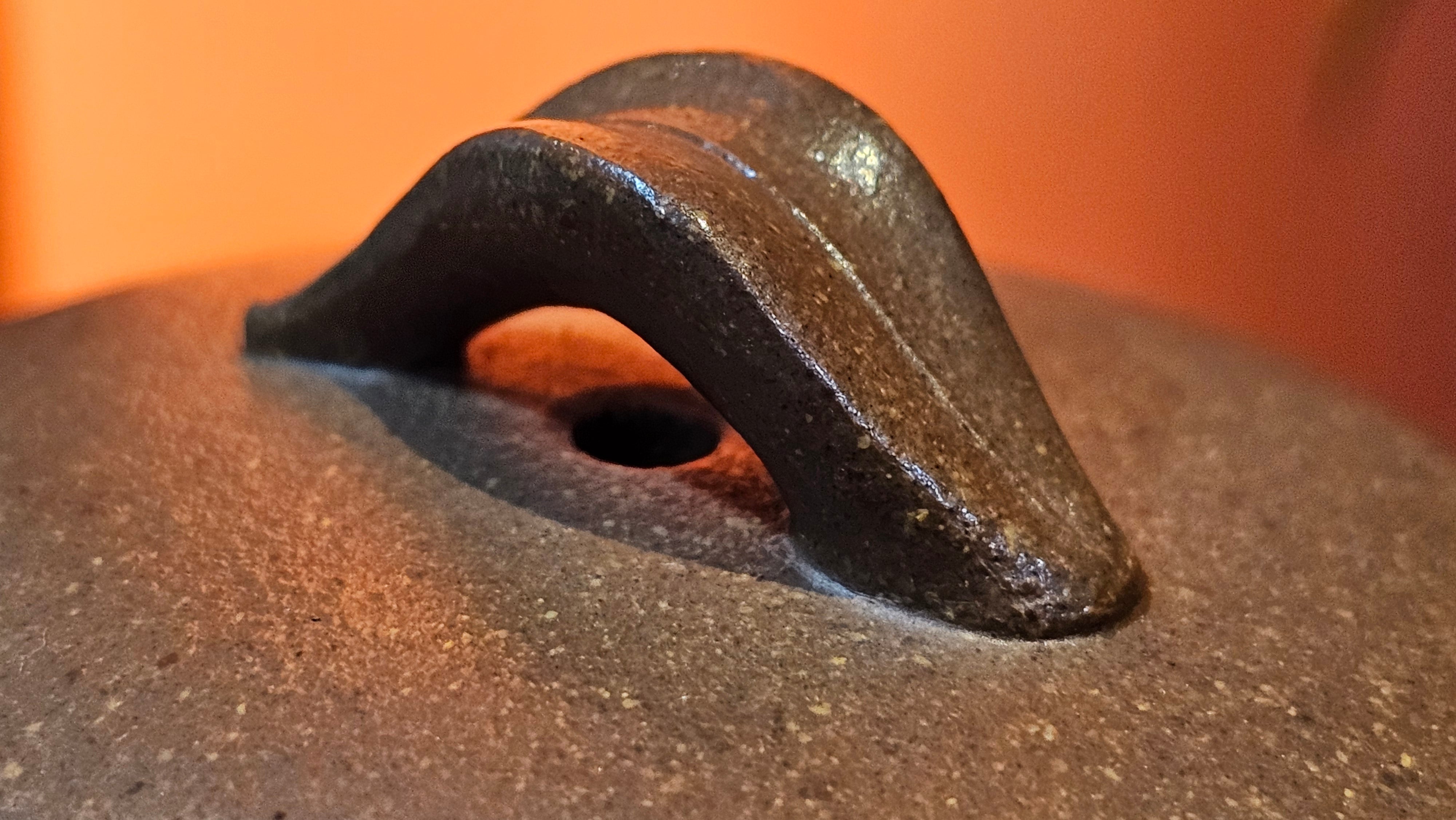 《一叶知秋》Yi Ye Zhi Qiu ~ "The Autumn Leaf", 166.5ml, Bao Shan Duan Ni 宝山段泥, by our Craftsman Zhang Huan 张欢, Bamboo and Calligraphy Engraving by Craftsman Yi Cheng 逸成 ~!Congratulations to Mr A.A.! 1006hrs 15th Oct 2025, Port Franks! Canada🇨🇦.