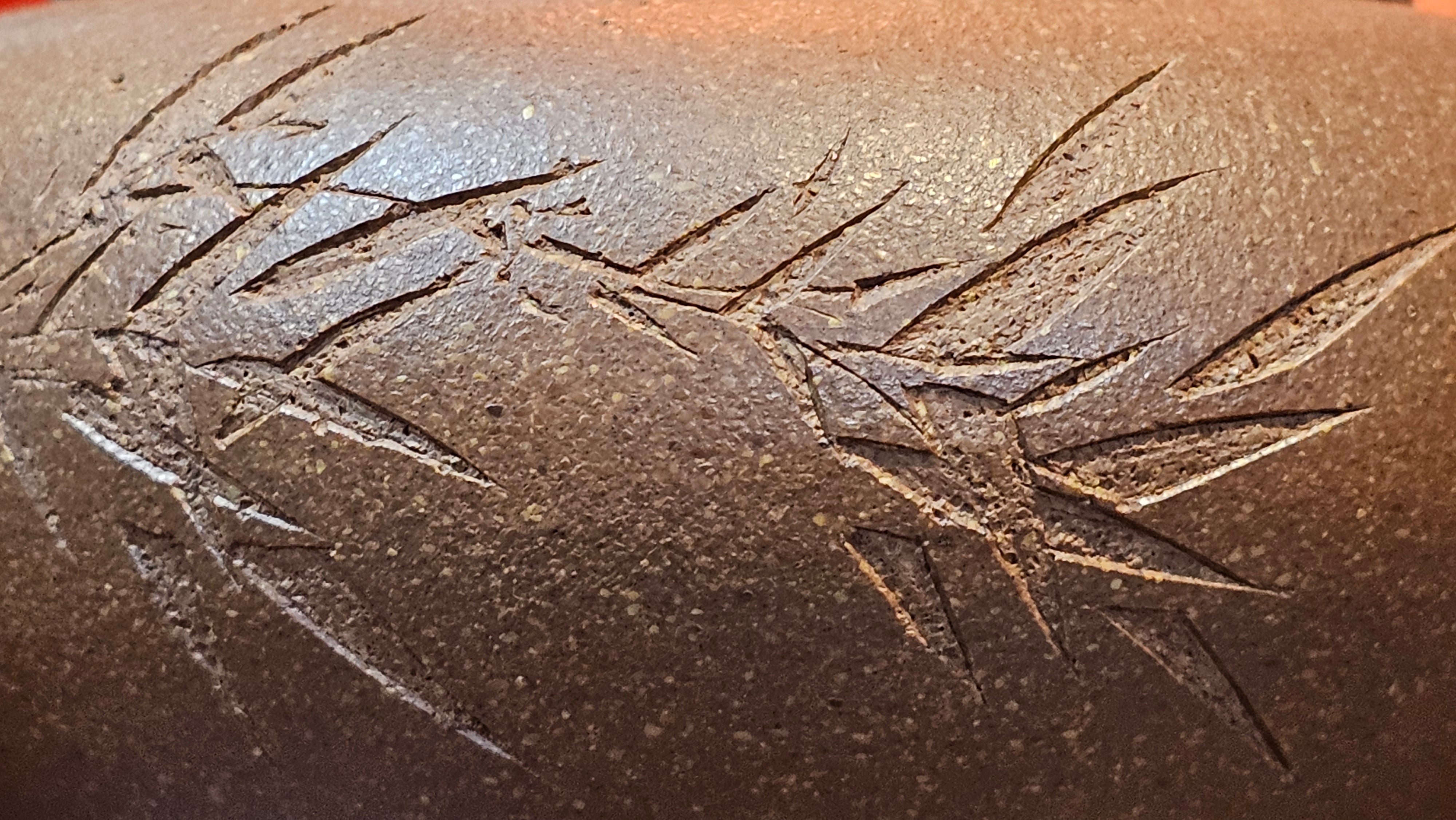 《一叶知秋》Yi Ye Zhi Qiu ~ "The Autumn Leaf", 166.5ml, Bao Shan Duan Ni 宝山段泥, by our Craftsman Zhang Huan 张欢, Bamboo and Calligraphy Engraving by Craftsman Yi Cheng 逸成 ~!Congratulations to Mr A.A.! 1006hrs 15th Oct 2025, Port Franks! Canada🇨🇦.