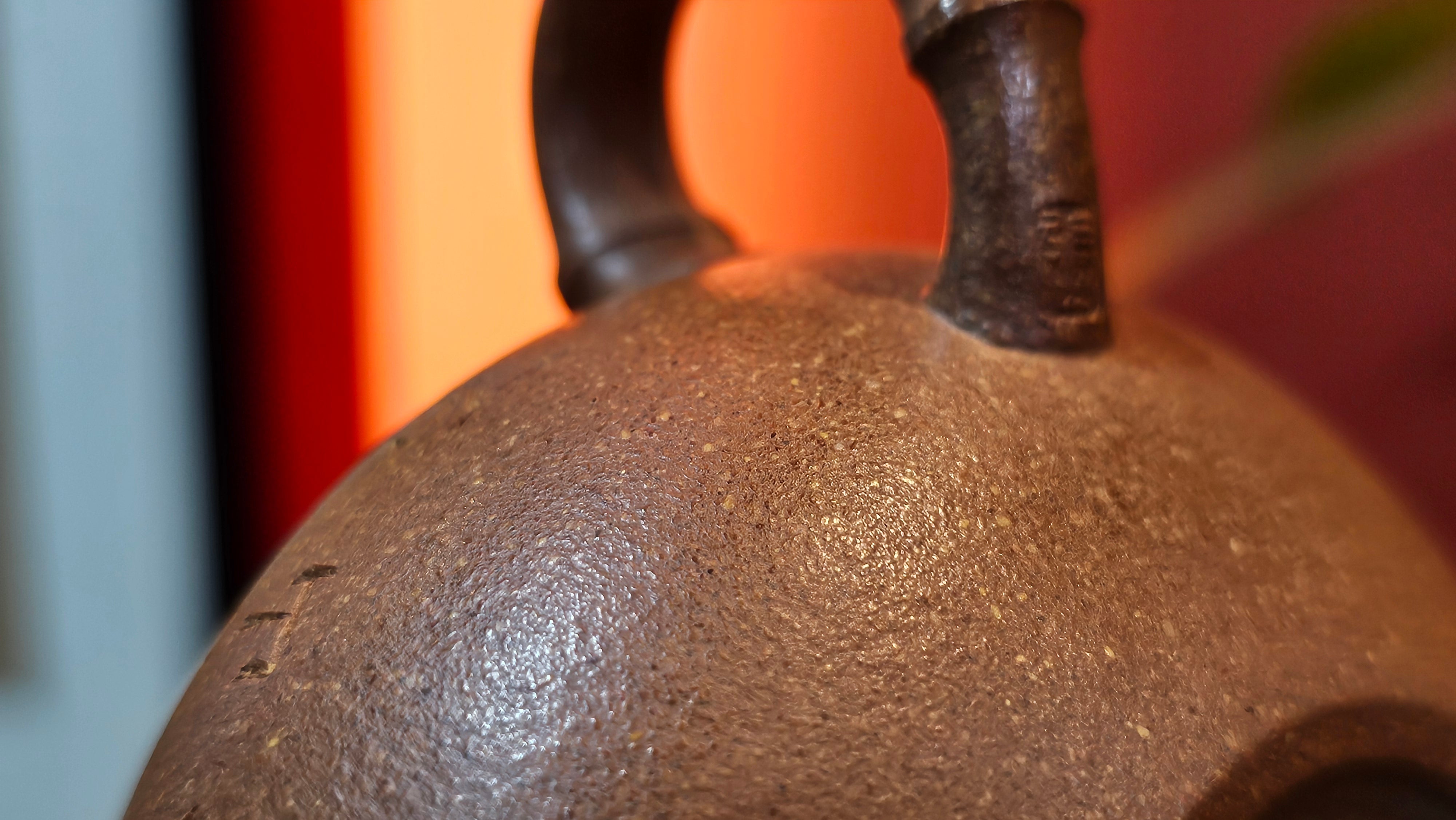 《一叶知秋》Yi Ye Zhi Qiu ~ "The Autumn Leaf", 166.5ml, Bao Shan Duan Ni 宝山段泥, by our Craftsman Zhang Huan 张欢, Bamboo and Calligraphy Engraving by Craftsman Yi Cheng 逸成 ~!Congratulations to Mr A.A.! 1006hrs 15th Oct 2025, Port Franks! Canada🇨🇦.