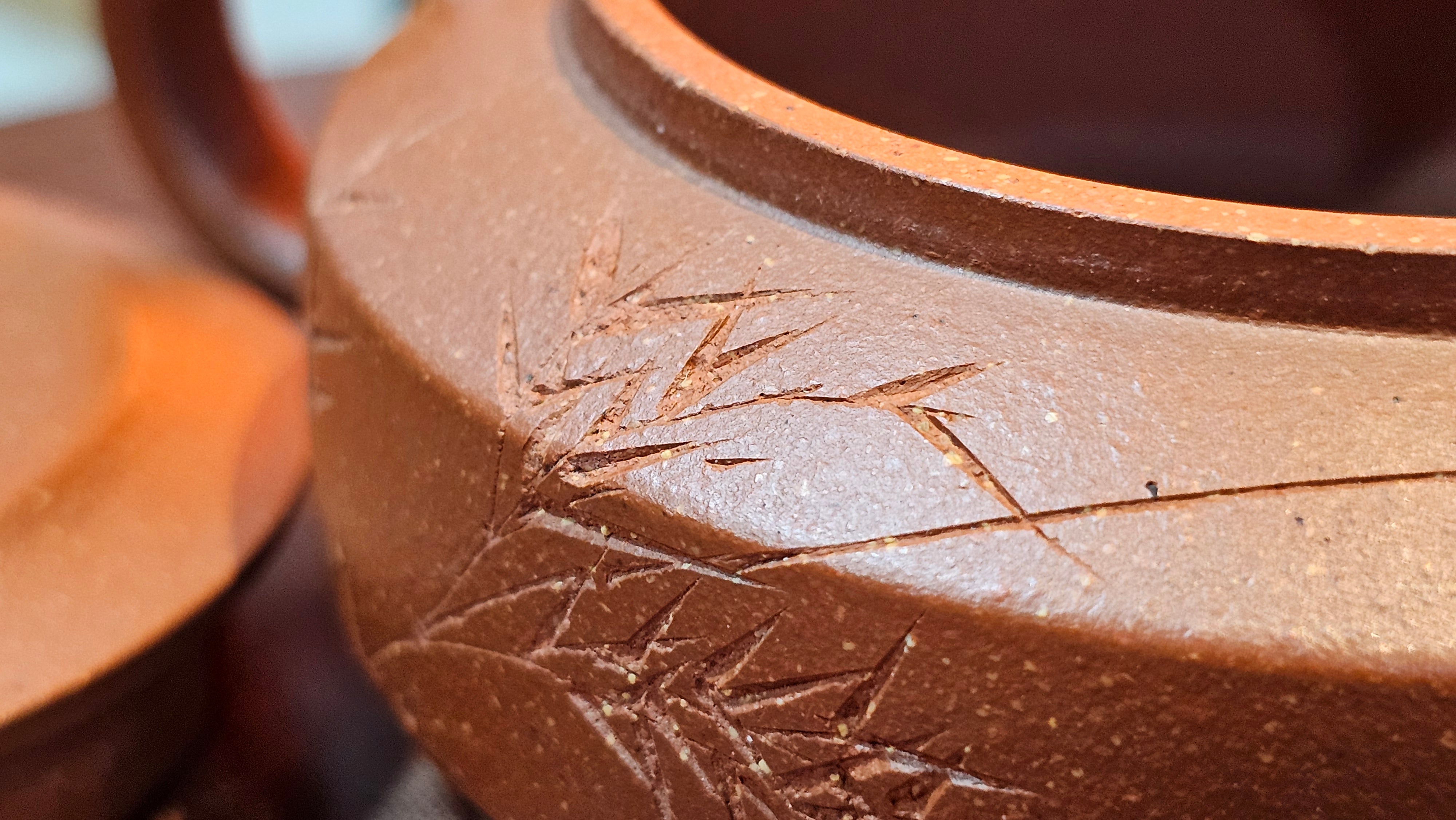 Zhou Pan《周盘》, 167.1ml, Hong Jiang Po Ni 红降坡泥, by Craftsman Zhu Shu 朱舒!~Engraving of Bamboos and Verse by Craftsman Mu Shan 牧山 ~!Congratulations to Mr B.A.! 0940hrs 29th Oct 2025, London,🏴󠁧󠁢󠁥󠁮󠁧󠁿U.K.!