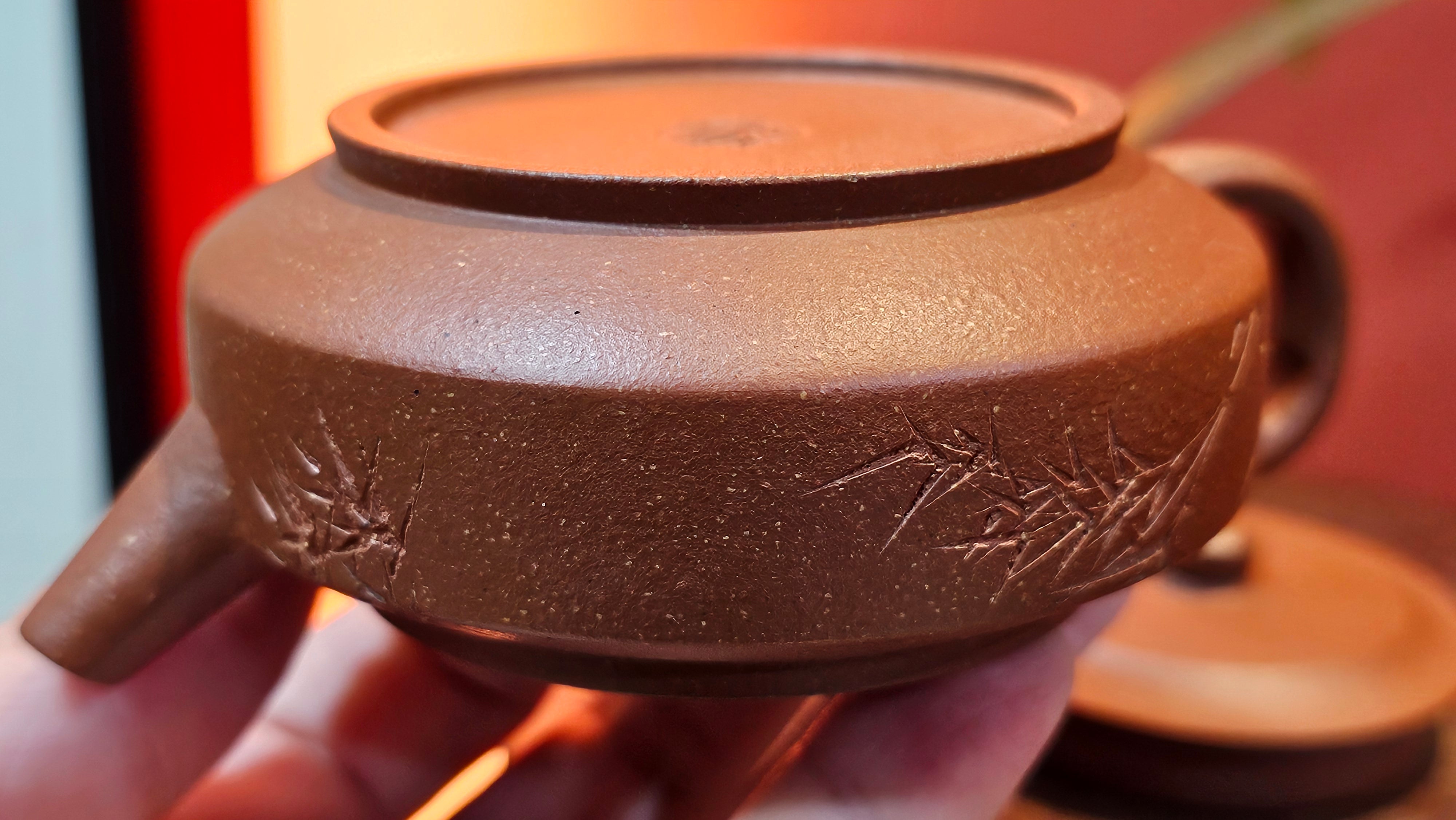 Zhou Pan《周盘》, 167.1ml, Hong Jiang Po Ni 红降坡泥, by Craftsman Zhu Shu 朱舒!~Engraving of Bamboos and Verse by Craftsman Mu Shan 牧山 ~!Congratulations to Mr B.A.! 0940hrs 29th Oct 2025, London,🏴󠁧󠁢󠁥󠁮󠁧󠁿U.K.!