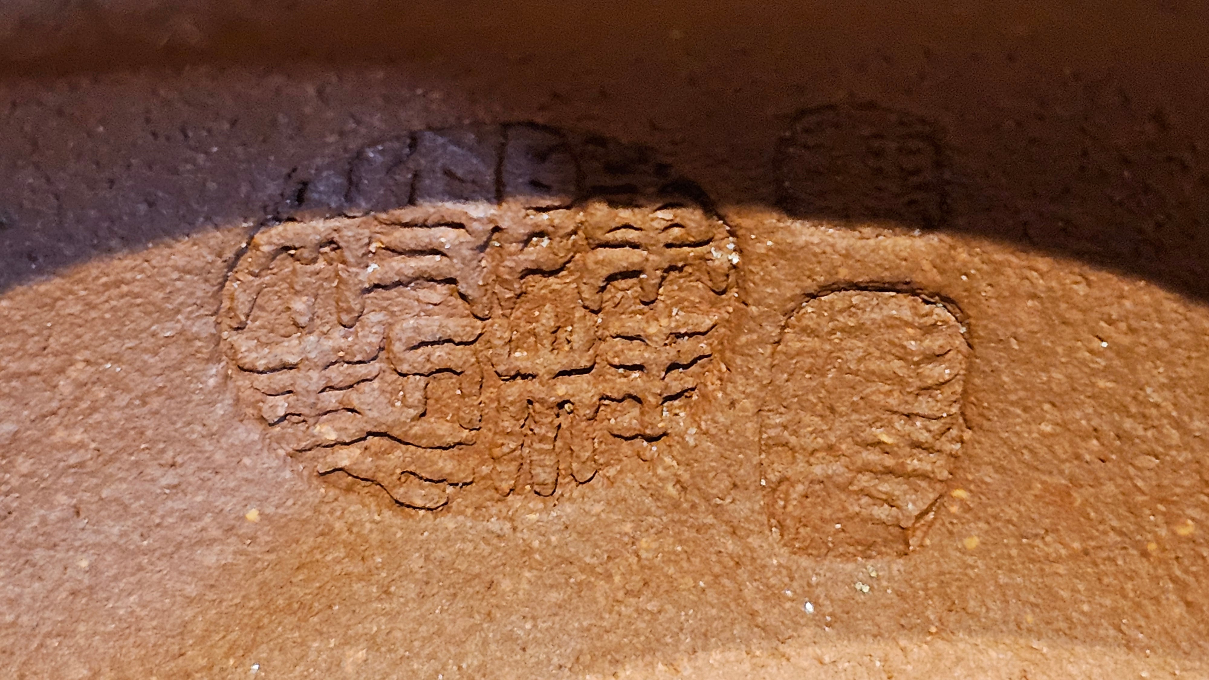 Song Jin Hu《颂金壶》, 151.4ml, Hong Jiang Po Ni 红降坡泥, by Craftsman Chen Gui Zhi 陈桂枝。(Red JiangPoNi rarer than Yellow JiangPoNi, XiaoMeiYao & ZhaoZhuang ZhuNi) ~ Congratulations!to Mr A.C.! 0130hrs 1st Nov 2025, Seattle! WA!