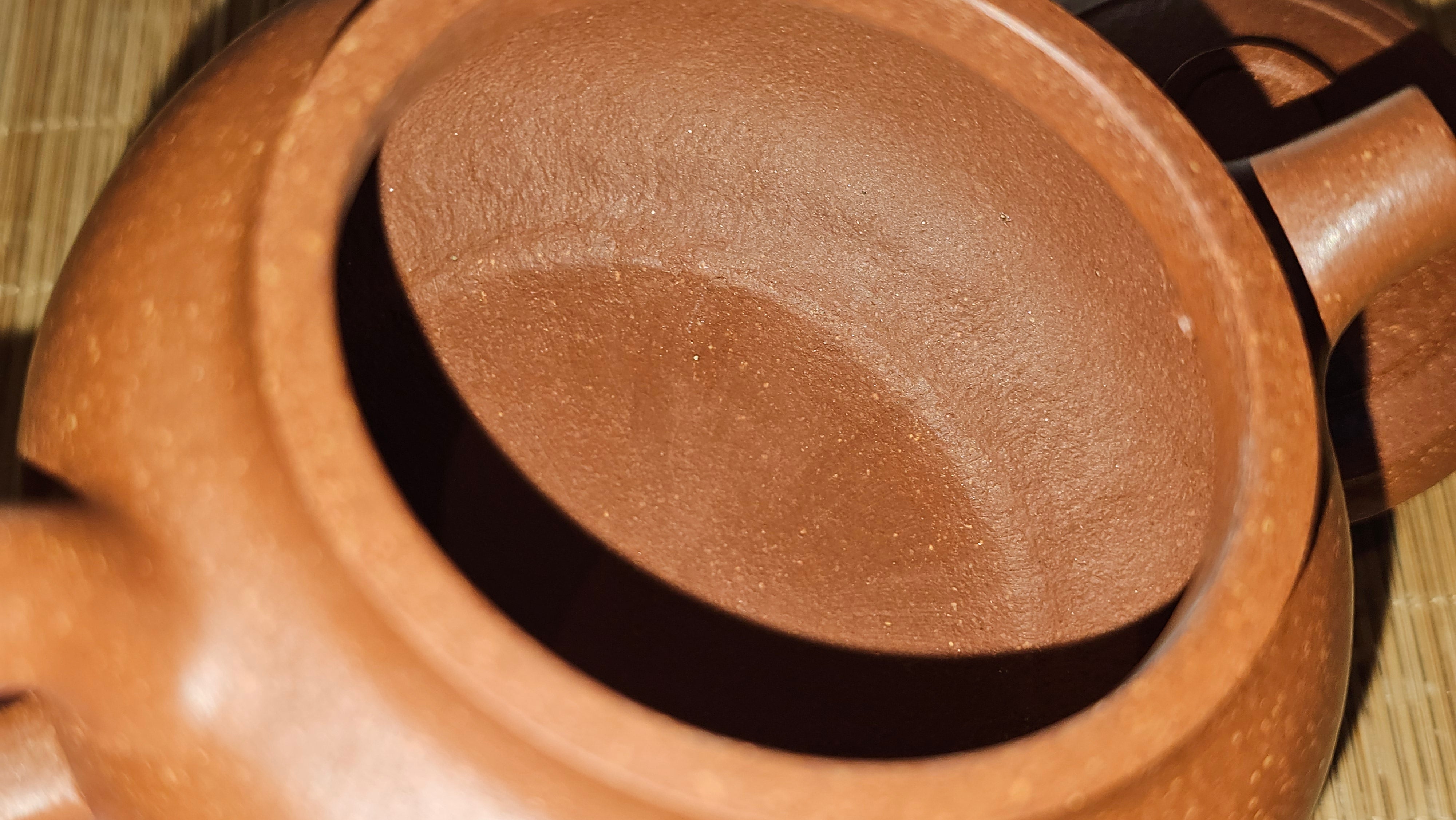 Song Jin Hu《颂金壶》, 151.4ml, Hong Jiang Po Ni 红降坡泥, by Craftsman Chen Gui Zhi 陈桂枝。(Red JiangPoNi rarer than Yellow JiangPoNi, XiaoMeiYao & ZhaoZhuang ZhuNi) ~ Congratulations!to Mr A.C.! 0130hrs 1st Nov 2025, Seattle! WA!