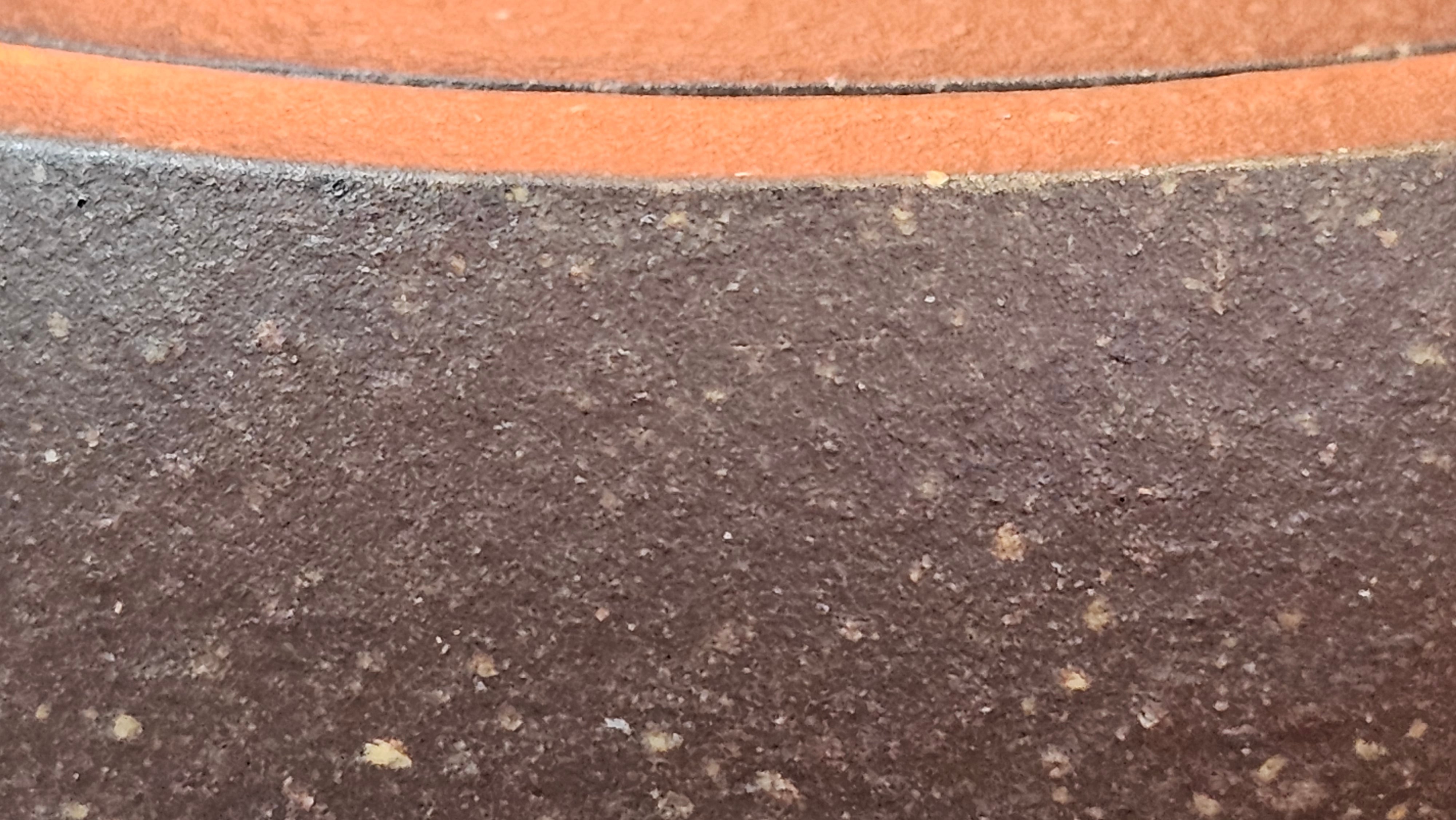 Niu Gai Jing Lan《牛盖井栏》, 165.1ml, Hei Zi Ni 黑紫泥, with Chinese Bronze Age Patterns~Engraving Art 青铜器纹样~刻绘, by our Craftsman Zhang Huan 张欢 ~ Congratulations!to Mr R.D.K., 0831hrs 15th Oct 2025, Montréal! Canada🇨🇦.