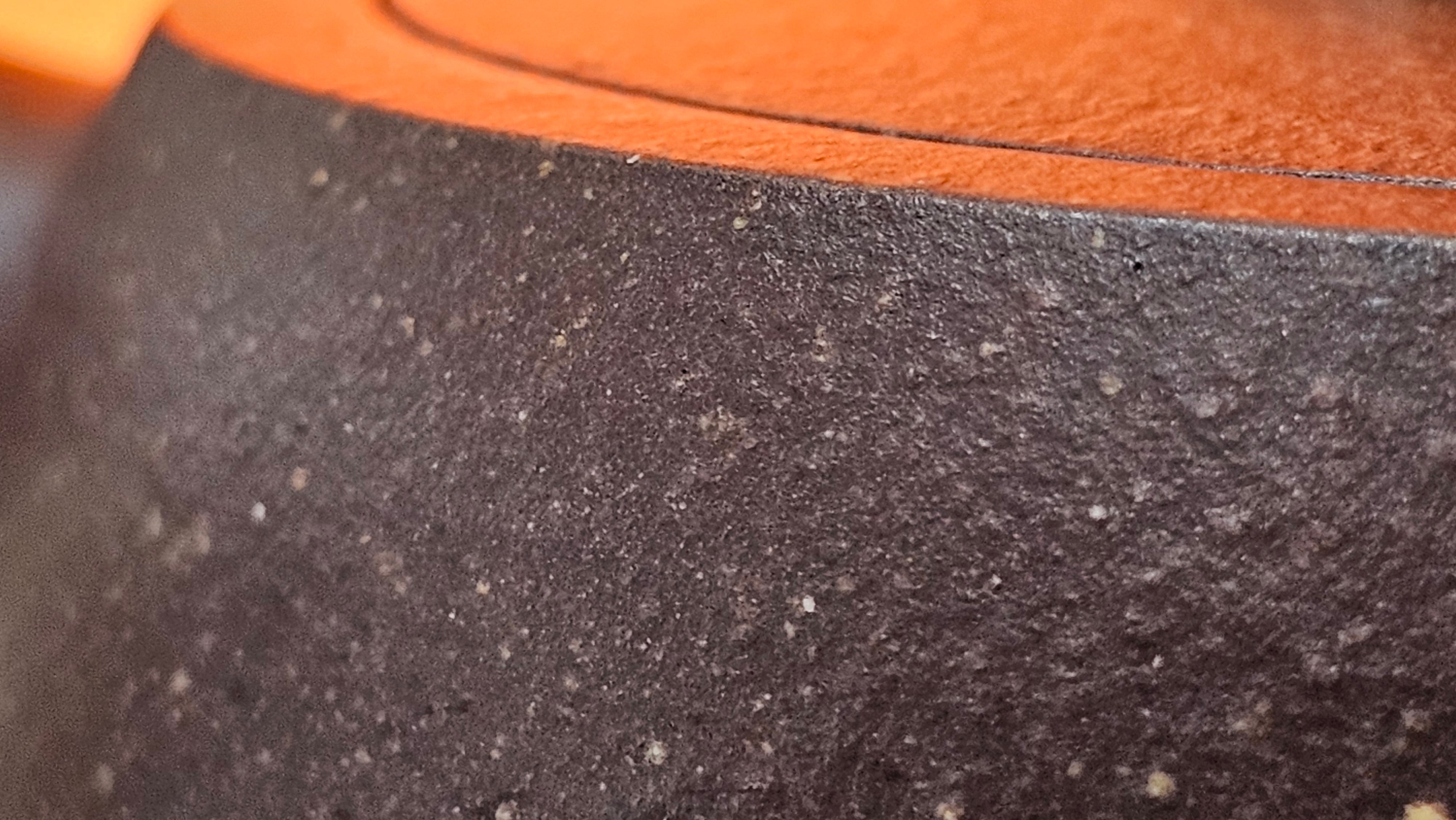 Niu Gai Jing Lan《牛盖井栏》, 165.1ml, Hei Zi Ni 黑紫泥, with Chinese Bronze Age Patterns~Engraving Art 青铜器纹样~刻绘, by our Craftsman Zhang Huan 张欢 ~ Congratulations!to Mr R.D.K., 0831hrs 15th Oct 2025, Montréal! Canada🇨🇦.