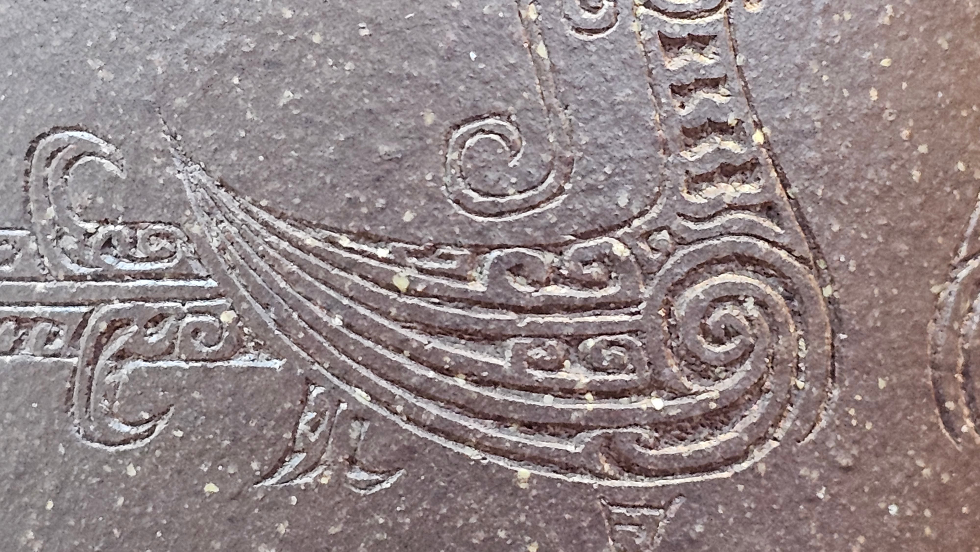 Niu Gai Jing Lan《牛盖井栏》, 165.1ml, Hei Zi Ni 黑紫泥, with Chinese Bronze Age Patterns~Engraving Art 青铜器纹样~刻绘, by our Craftsman Zhang Huan 张欢 ~ Congratulations!to Mr R.D.K., 0831hrs 15th Oct 2025, Montréal! Canada🇨🇦.