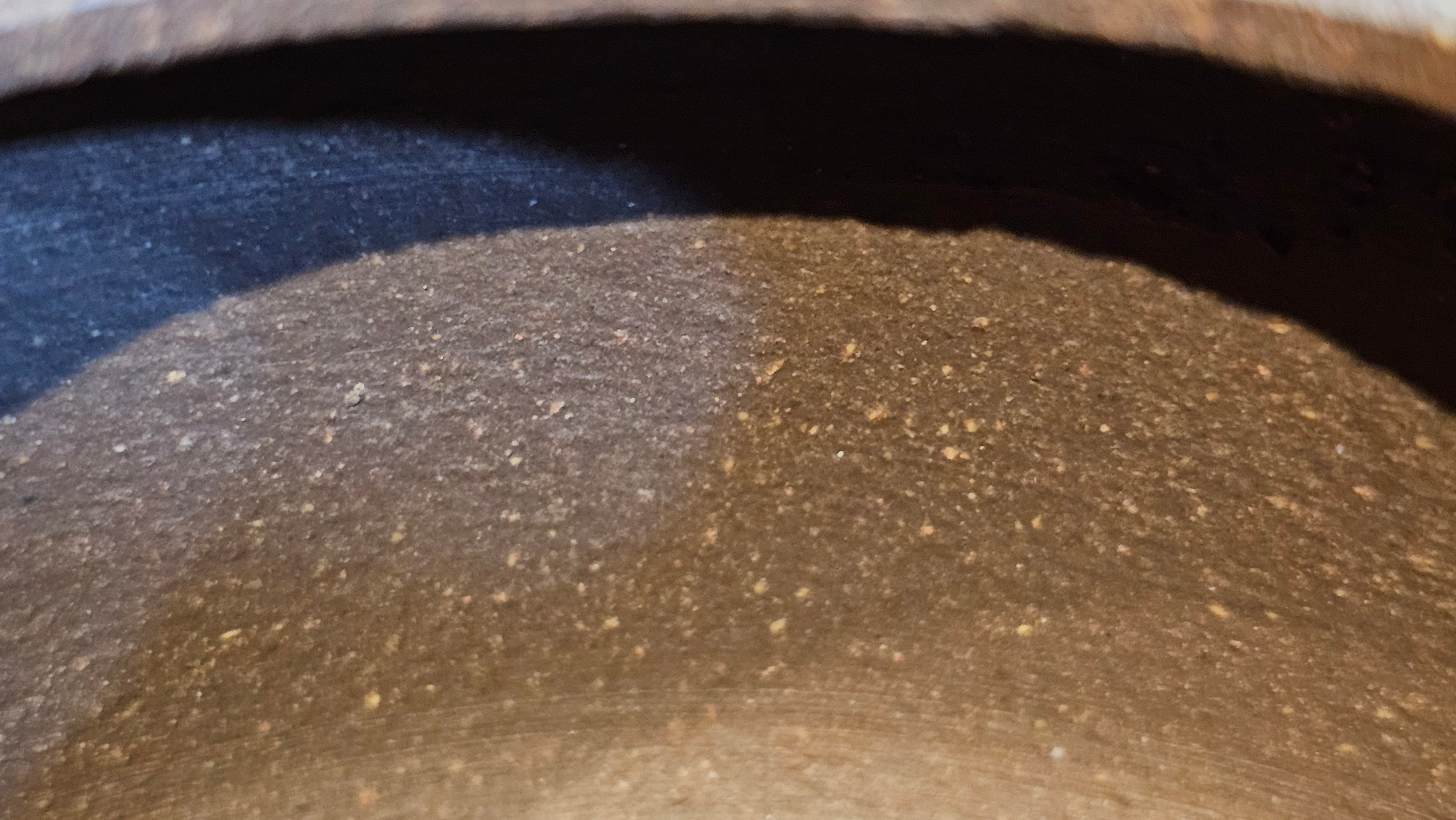 Niu Gai Jing Lan《牛盖井栏》, 165.1ml, Hei Zi Ni 黑紫泥, with Chinese Bronze Age Patterns~Engraving Art 青铜器纹样~刻绘, by our Craftsman Zhang Huan 张欢 ~ Congratulations!to Mr R.D.K., 0831hrs 15th Oct 2025, Montréal! Canada🇨🇦.