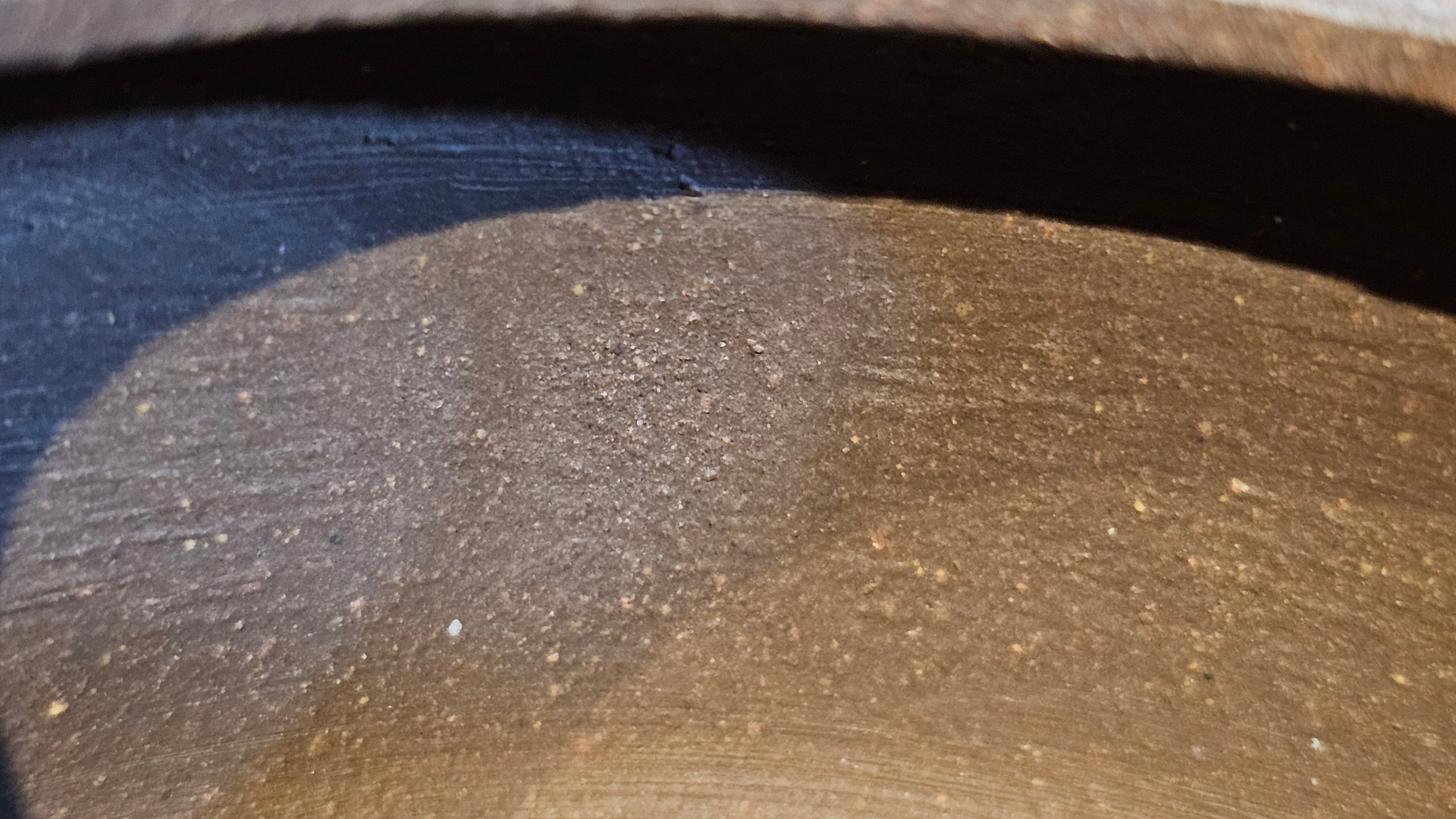 Niu Gai Jing Lan《牛盖井栏》, 165.1ml, Hei Zi Ni 黑紫泥, with Chinese Bronze Age Patterns~Engraving Art 青铜器纹样~刻绘, by our Craftsman Zhang Huan 张欢 ~ Congratulations!to Mr R.D.K., 0831hrs 15th Oct 2025, Montréal! Canada🇨🇦.