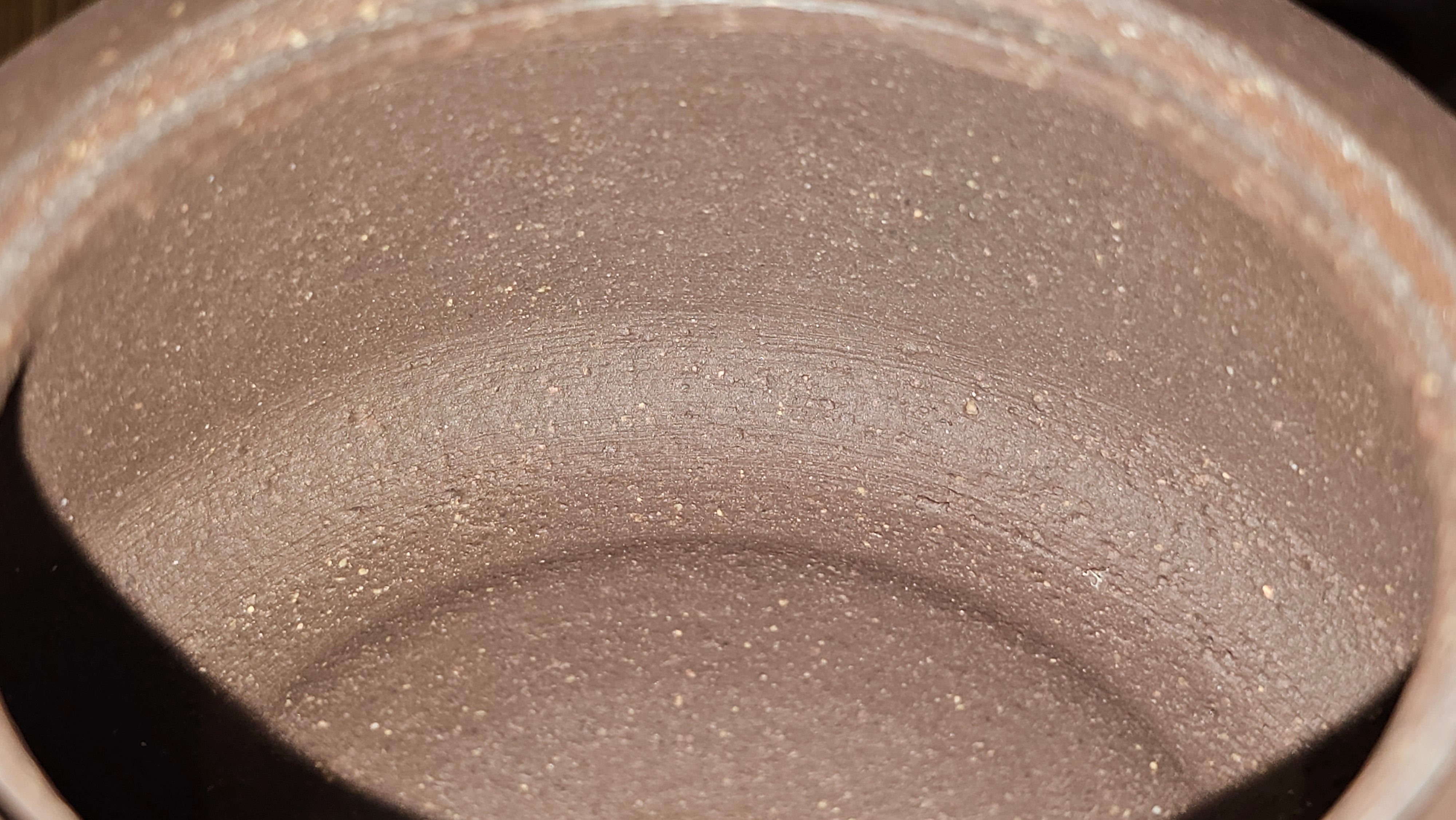 Niu Gai Jing Lan《牛盖井栏》, 165.1ml, Hei Zi Ni 黑紫泥, with Chinese Bronze Age Patterns~Engraving Art 青铜器纹样~刻绘, by our Craftsman Zhang Huan 张欢 ~ Congratulations!to Mr R.D.K., 0831hrs 15th Oct 2025, Montréal! Canada🇨🇦.