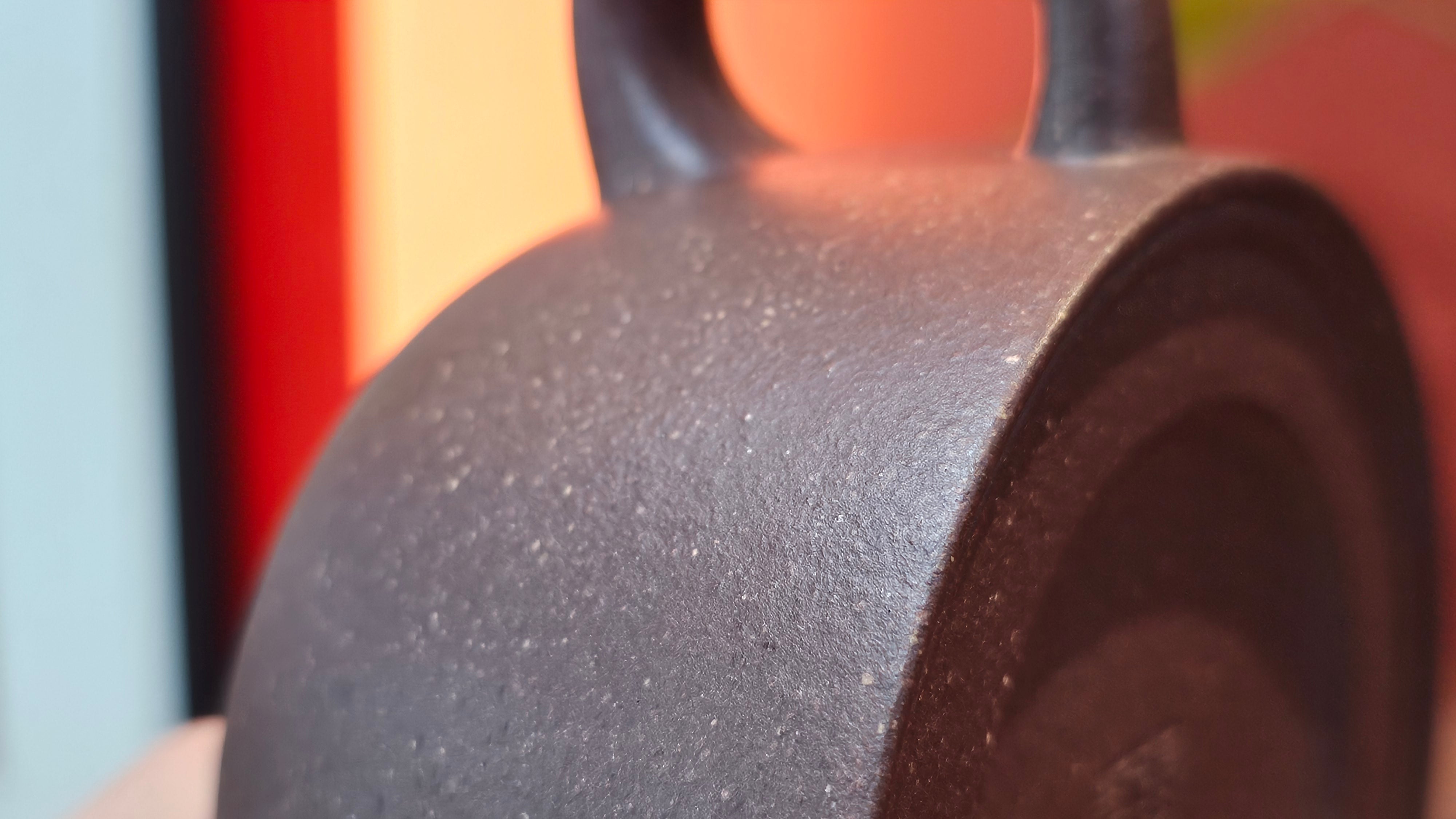 Niu Gai Jing Lan《牛盖井栏》, 165.1ml, Hei Zi Ni 黑紫泥, with Chinese Bronze Age Patterns~Engraving Art 青铜器纹样~刻绘, by our Craftsman Zhang Huan 张欢 ~ Congratulations!to Mr R.D.K., 0831hrs 15th Oct 2025, Montréal! Canada🇨🇦.