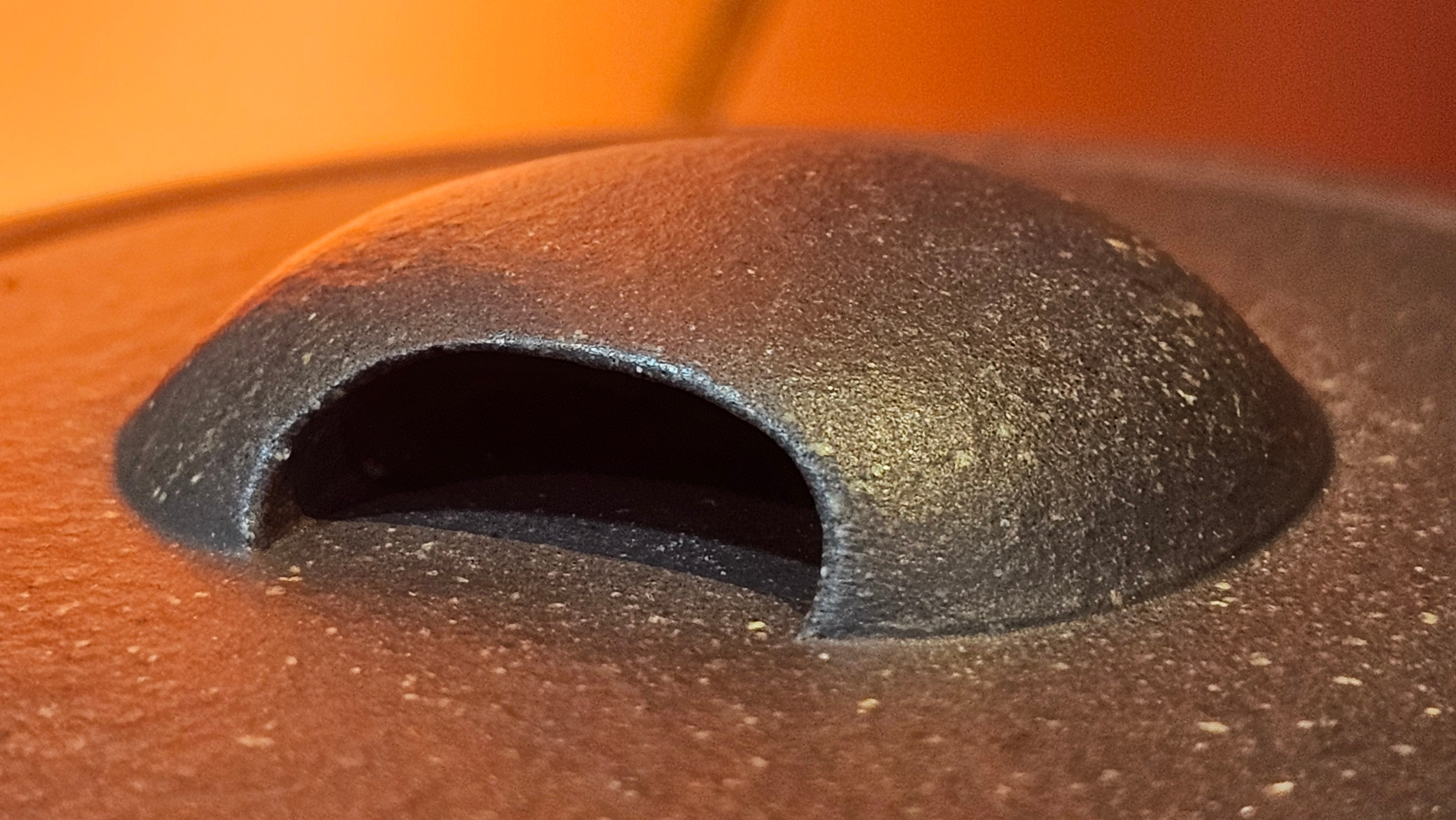 Niu Gai Jing Lan《牛盖井栏》, 159.5ml, Hei Zi Ni 黑紫泥, with Chinese Bronze Age Patterns~Engraving Art 青铜器纹样~刻绘, by our Craftsman Zhang Huan 张欢 ~!Congratulations to Ms C.W.! 1156hrs 17th Oct 2025, Sunnyvale! CA.