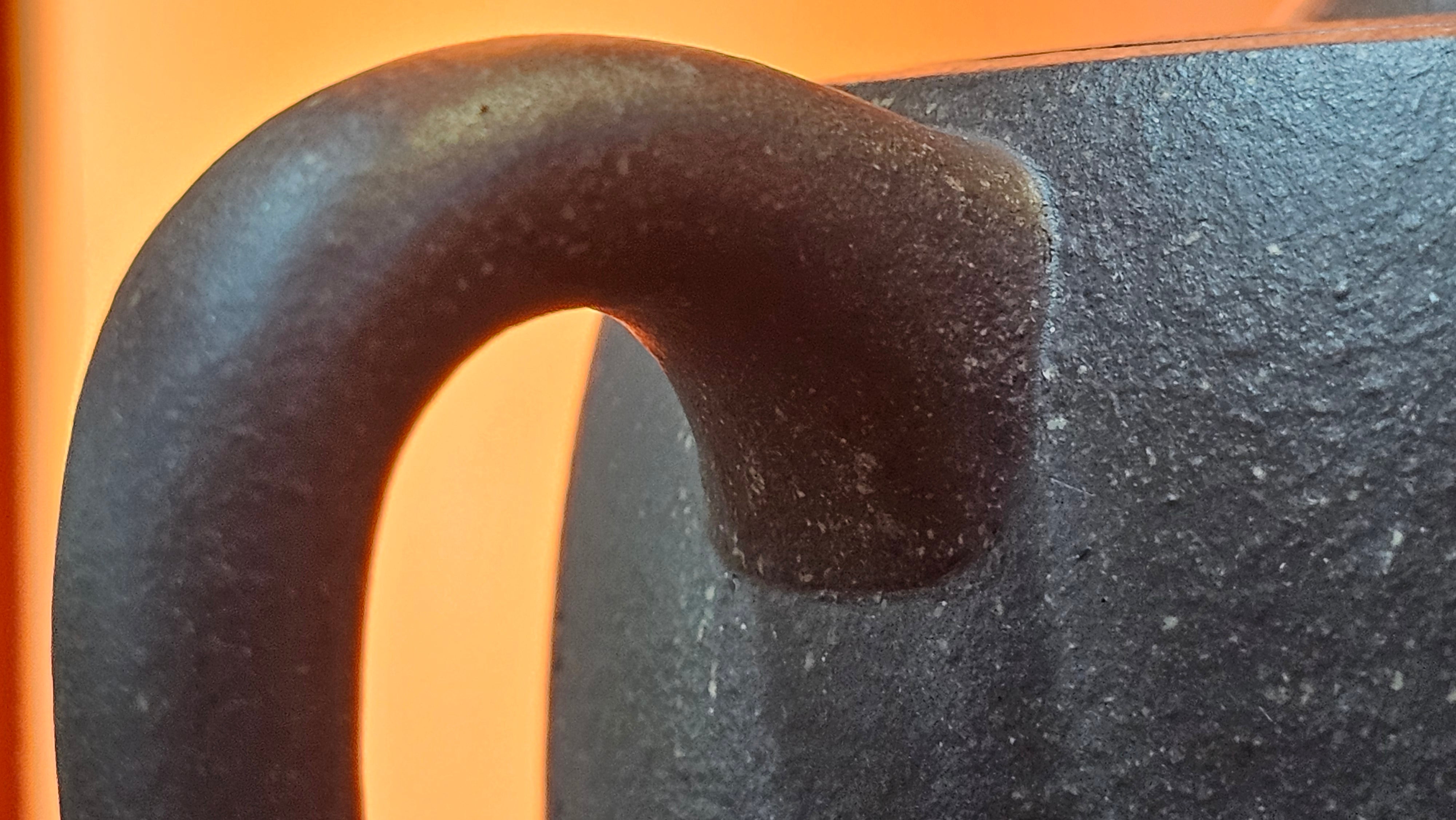 Niu Gai Jing Lan《牛盖井栏》, 159.5ml, Hei Zi Ni 黑紫泥, with Chinese Bronze Age Patterns~Engraving Art 青铜器纹样~刻绘, by our Craftsman Zhang Huan 张欢 ~!Congratulations to Ms C.W.! 1156hrs 17th Oct 2025, Sunnyvale! CA.