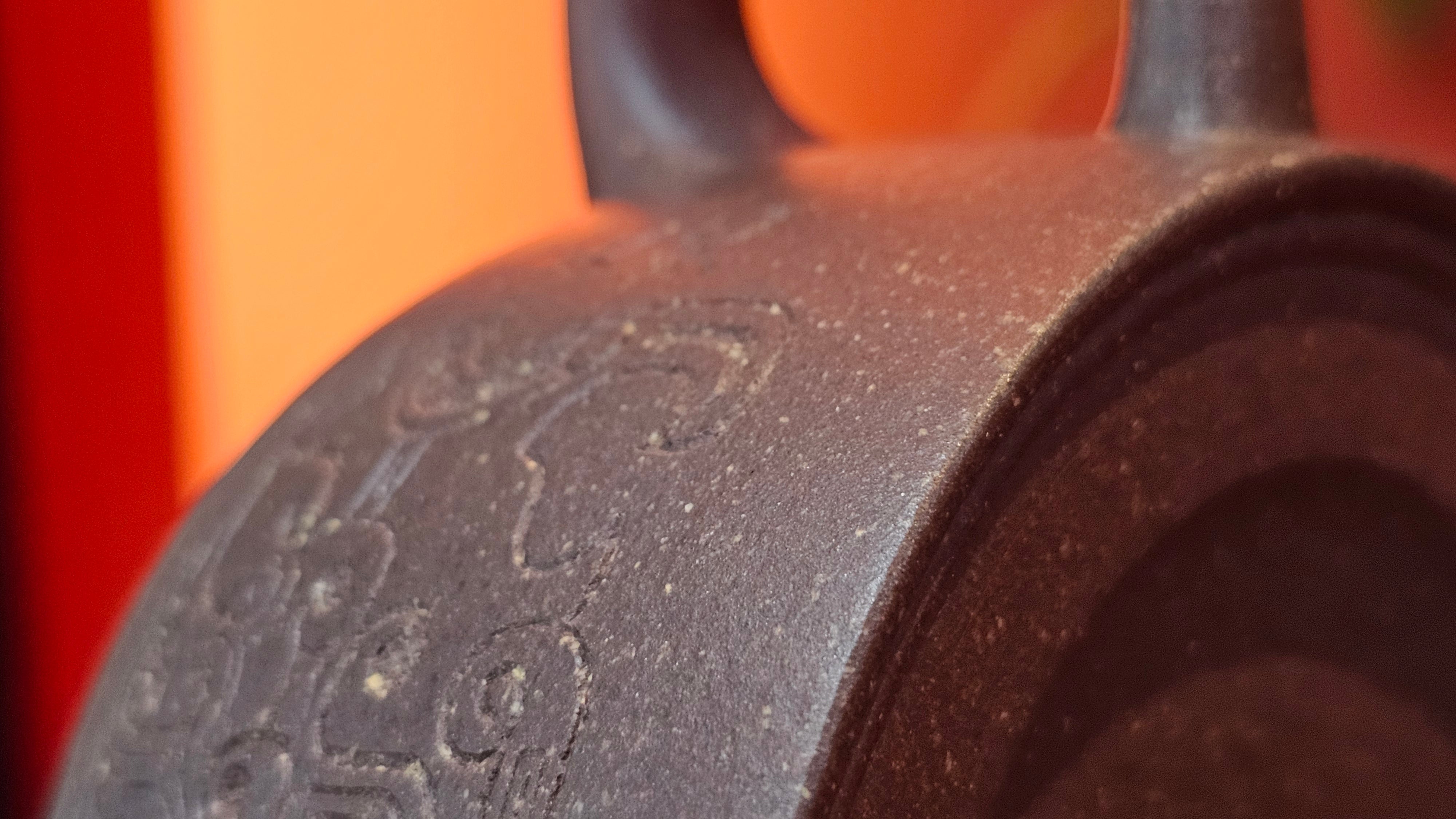 Niu Gai Jing Lan《牛盖井栏》, 159.5ml, Hei Zi Ni 黑紫泥, with Chinese Bronze Age Patterns~Engraving Art 青铜器纹样~刻绘, by our Craftsman Zhang Huan 张欢 ~!Congratulations to Ms C.W.! 1156hrs 17th Oct 2025, Sunnyvale! CA.