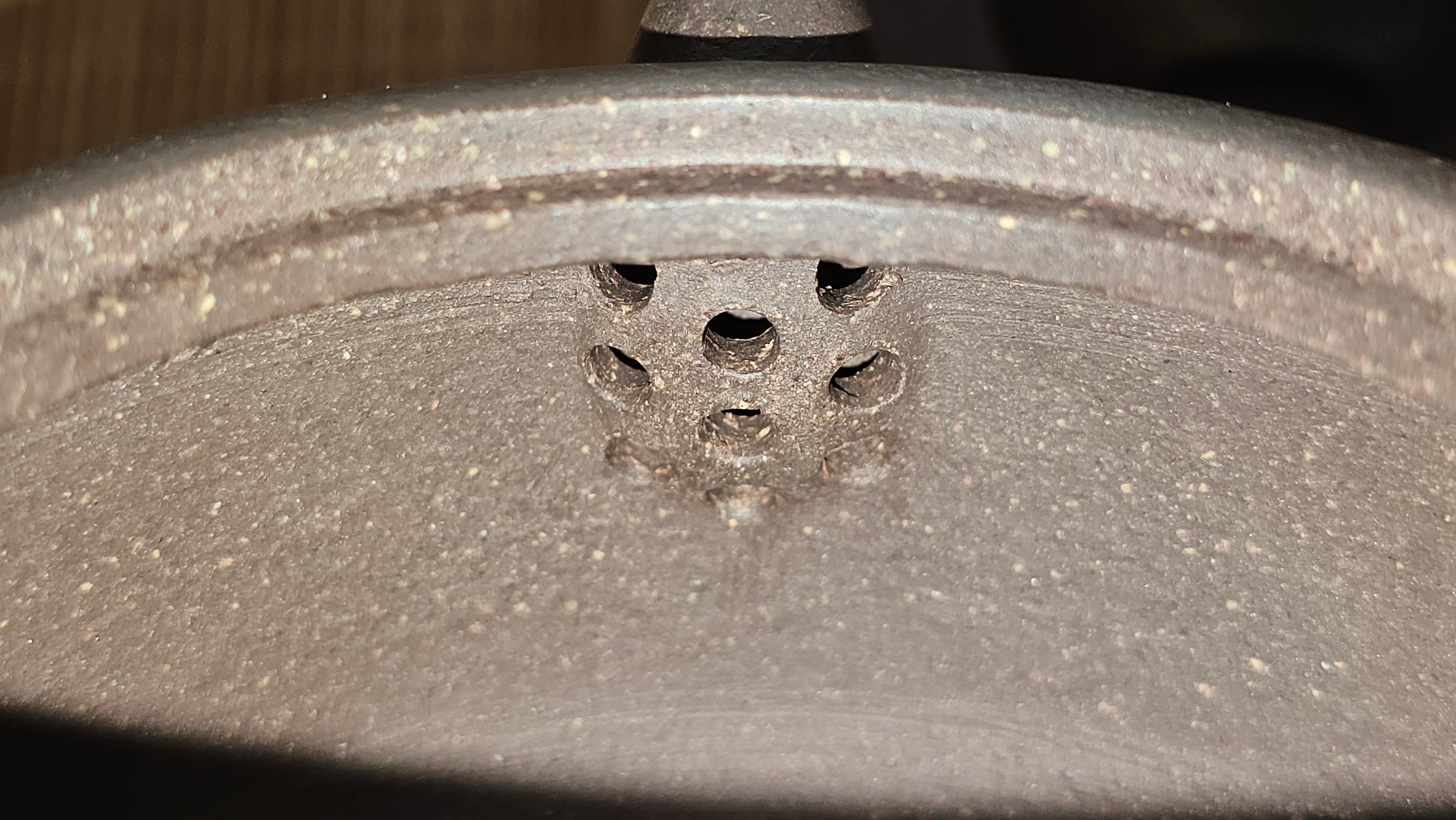 Niu Gai Jing Lan《牛盖井栏》, 159.5ml, Hei Zi Ni 黑紫泥, with Chinese Bronze Age Patterns~Engraving Art 青铜器纹样~刻绘, by our Craftsman Zhang Huan 张欢 ~!Congratulations to Ms C.W.! 1156hrs 17th Oct 2025, Sunnyvale! CA.