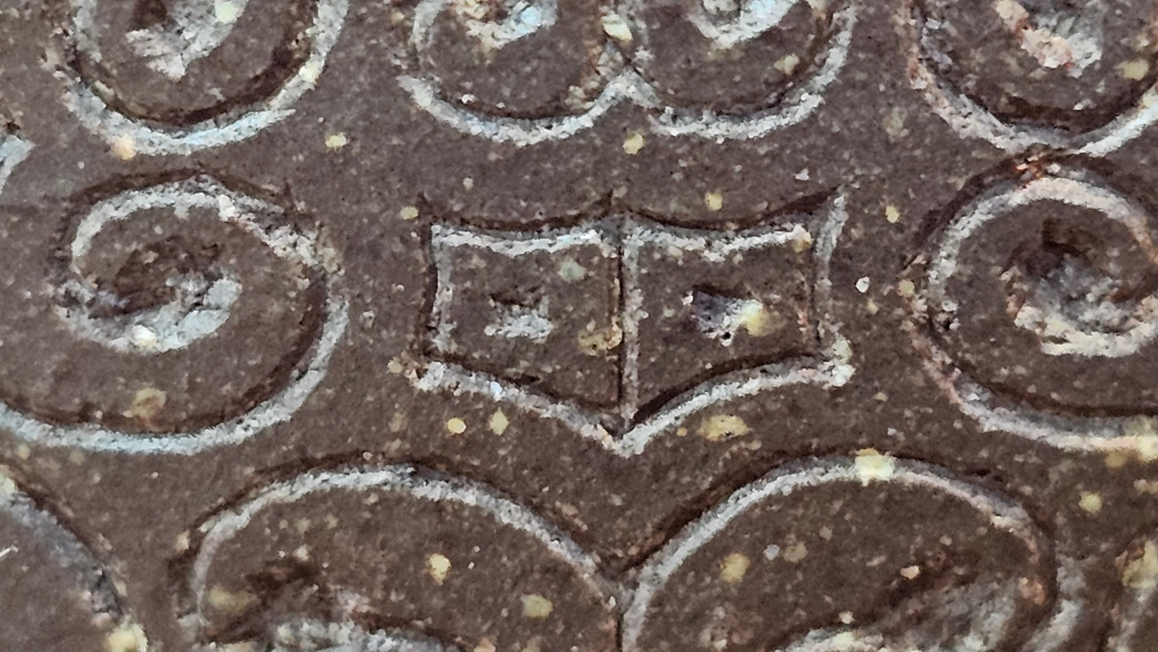 Niu Gai Jing Lan《牛盖井栏》, 159.5ml, Hei Zi Ni 黑紫泥, with Chinese Bronze Age Patterns~Engraving Art 青铜器纹样~刻绘, by our Craftsman Zhang Huan 张欢 ~!Congratulations to Ms C.W.! 1156hrs 17th Oct 2025, Sunnyvale! CA.