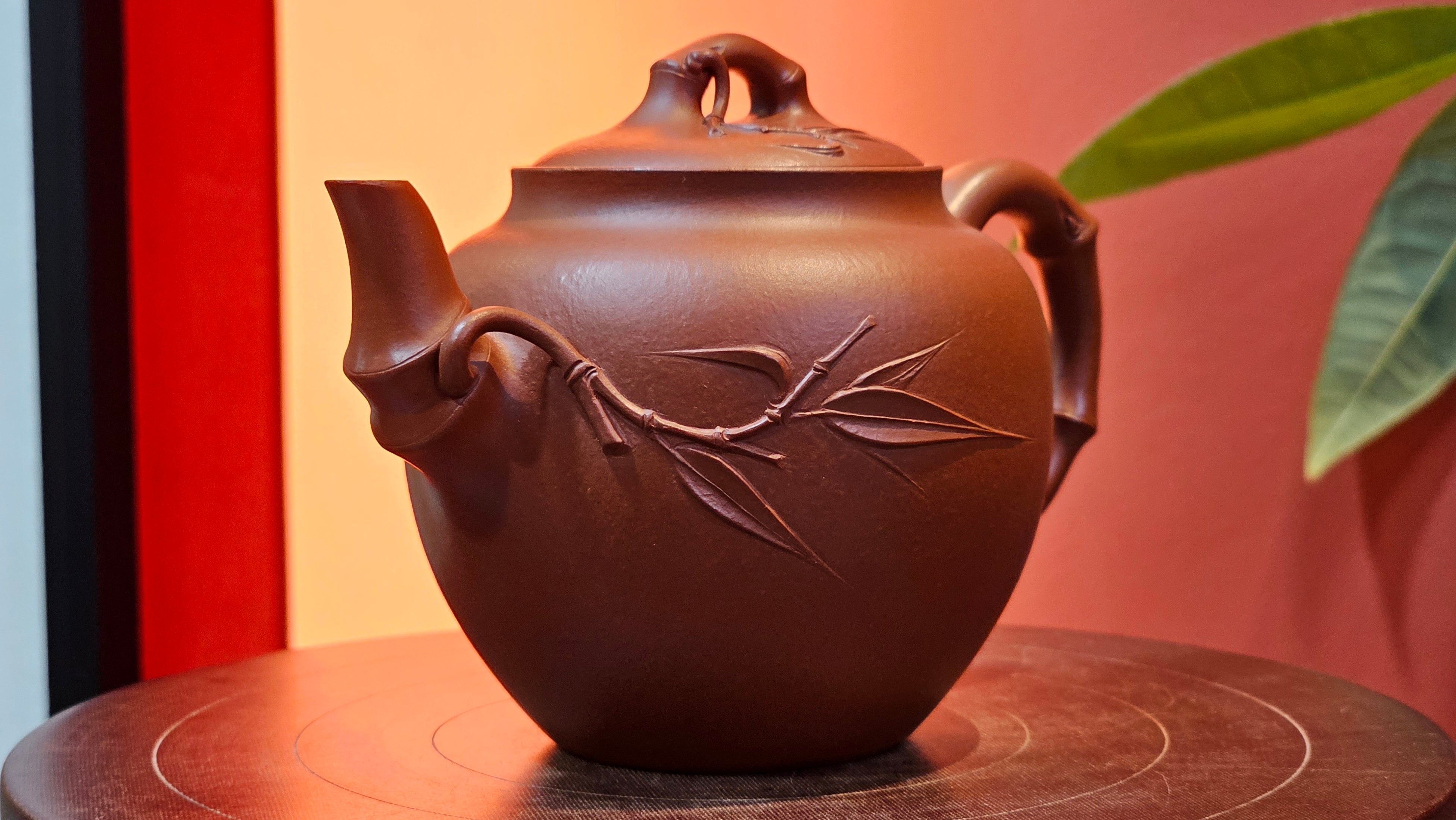 《高风亮节》"Gao Feng Liang Jie",  226.0ml, Ornate 花器! ~ Xiao Mei Yao Zhu Ni 小煤窑朱泥,  by Craftsman Shi Yun 石芸 ~!Congratulations to Mr L.C.! 0217hrs 5th Nov 2025, Taylors! SC!