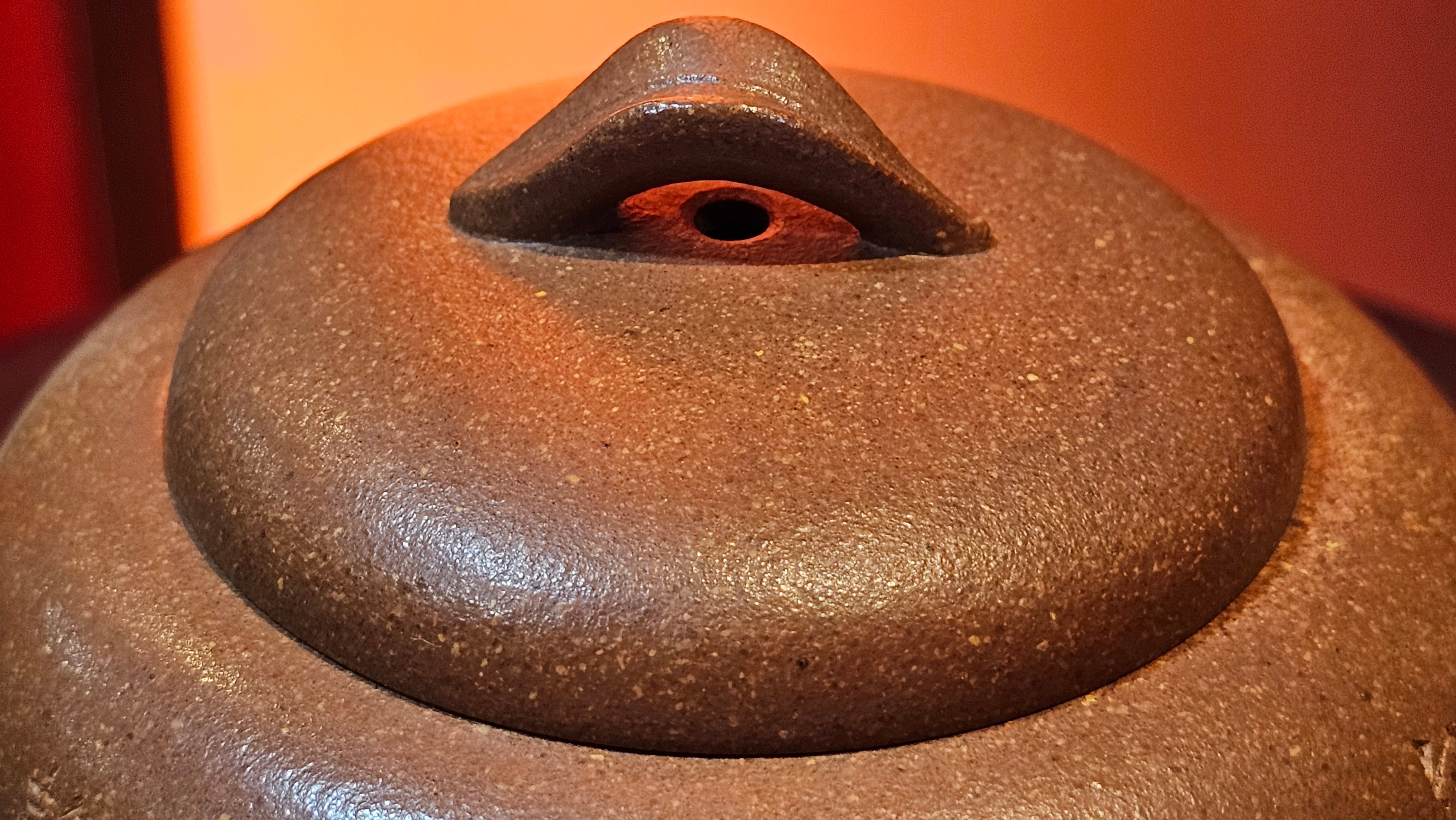 《一叶知秋》Yi Ye Zhi Qiu ~ "The Autumn Leaf", 167.7ml, Bao Shan Duan Ni 宝山段泥, by our Craftsman Zhang Huan 张欢, Bamboo and Calligraphy Engraving by Craftsman Yi Cheng 逸成 ~!Congratulations to!Ms N.C.! 0903hrs 18th Oct 2025, Los Baños, Philippines🇵🇭!