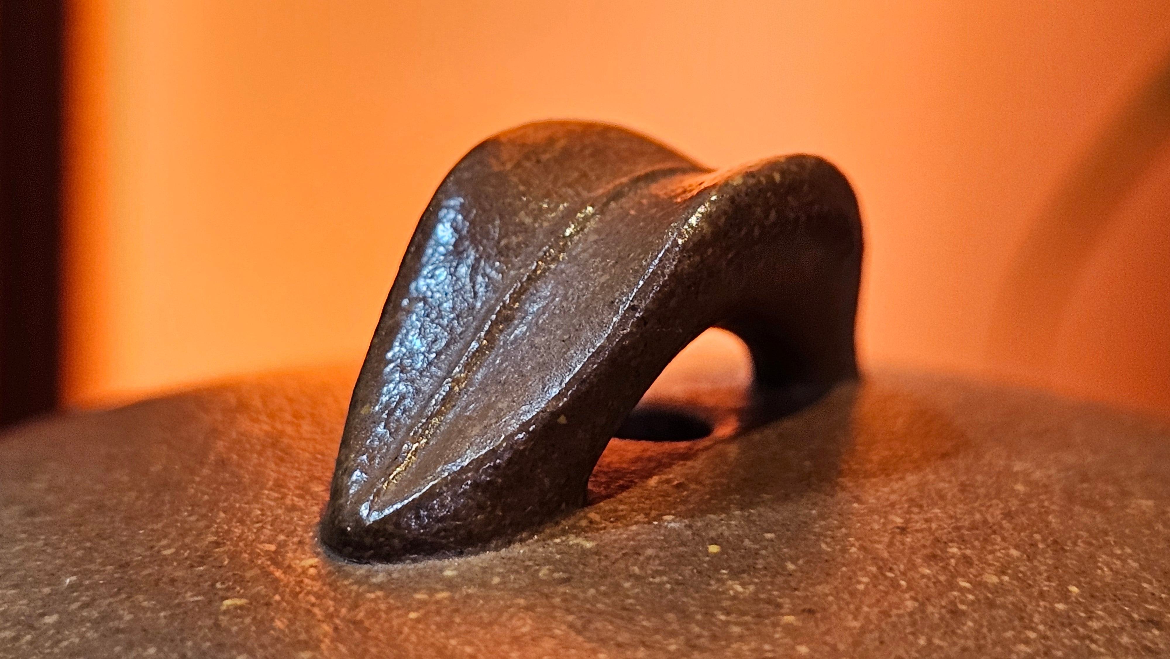 《一叶知秋》Yi Ye Zhi Qiu ~ "The Autumn Leaf", 167.7ml, Bao Shan Duan Ni 宝山段泥, by our Craftsman Zhang Huan 张欢, Bamboo and Calligraphy Engraving by Craftsman Yi Cheng 逸成 ~!Congratulations to!Ms N.C.! 0903hrs 18th Oct 2025, Los Baños, Philippines🇵🇭!