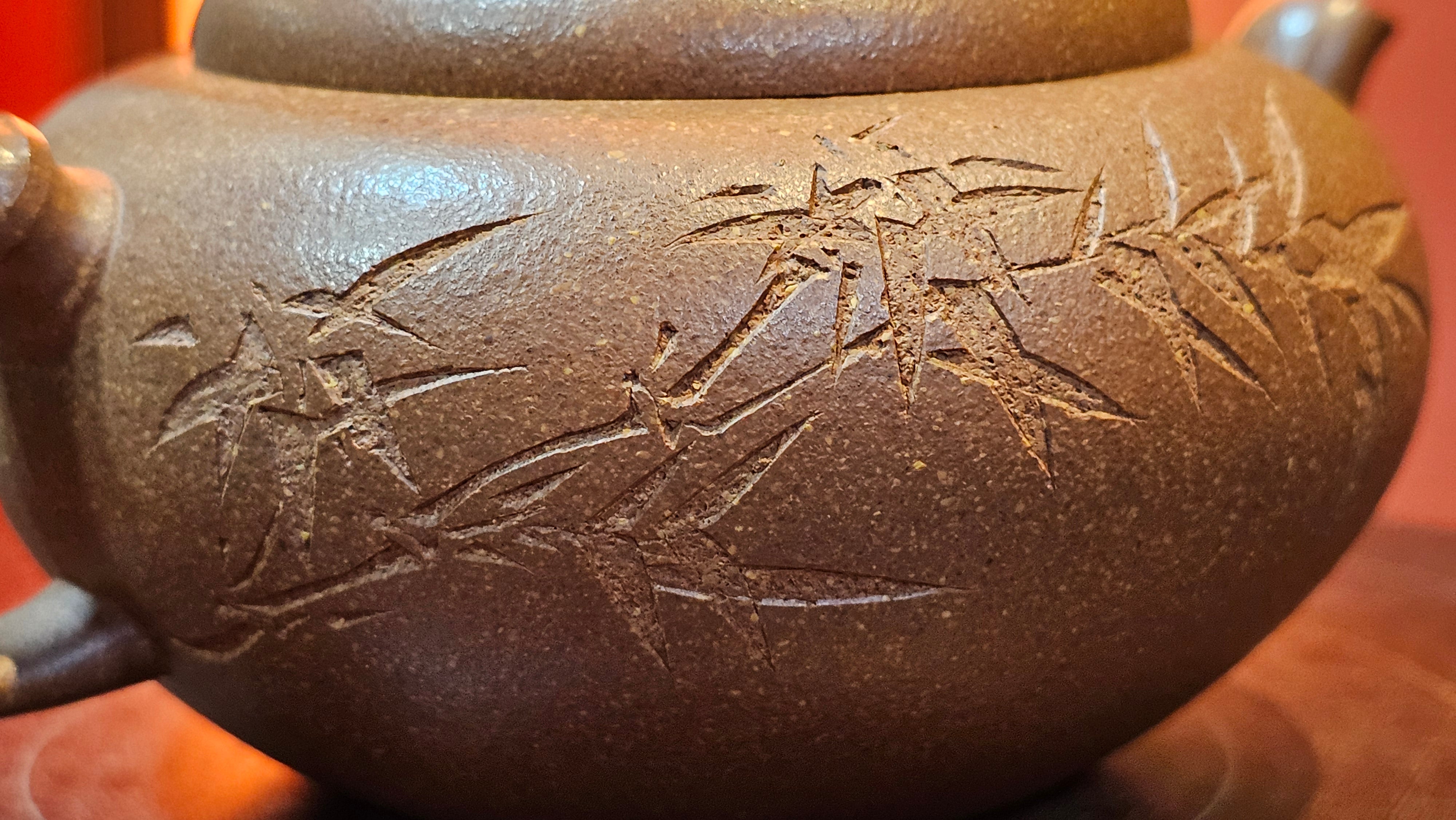 《一叶知秋》Yi Ye Zhi Qiu ~ "The Autumn Leaf", 167.7ml, Bao Shan Duan Ni 宝山段泥, by our Craftsman Zhang Huan 张欢, Bamboo and Calligraphy Engraving by Craftsman Yi Cheng 逸成 ~!Congratulations to!Ms N.C.! 0903hrs 18th Oct 2025, Los Baños, Philippines🇵🇭!