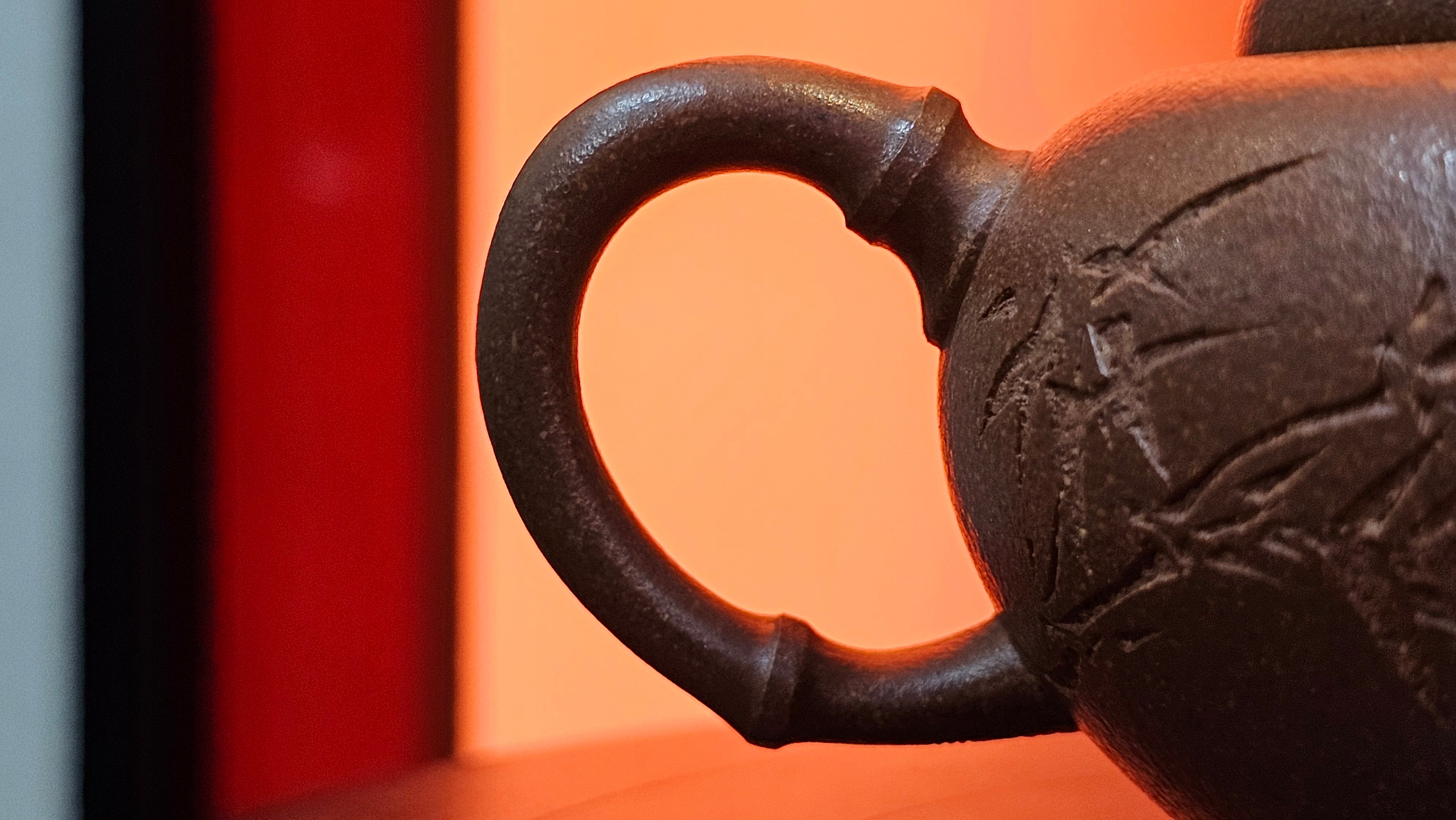 《一叶知秋》Yi Ye Zhi Qiu ~ "The Autumn Leaf", 167.7ml, Bao Shan Duan Ni 宝山段泥, by our Craftsman Zhang Huan 张欢, Bamboo and Calligraphy Engraving by Craftsman Yi Cheng 逸成 ~!Congratulations to!Ms N.C.! 0903hrs 18th Oct 2025, Los Baños, Philippines🇵🇭!