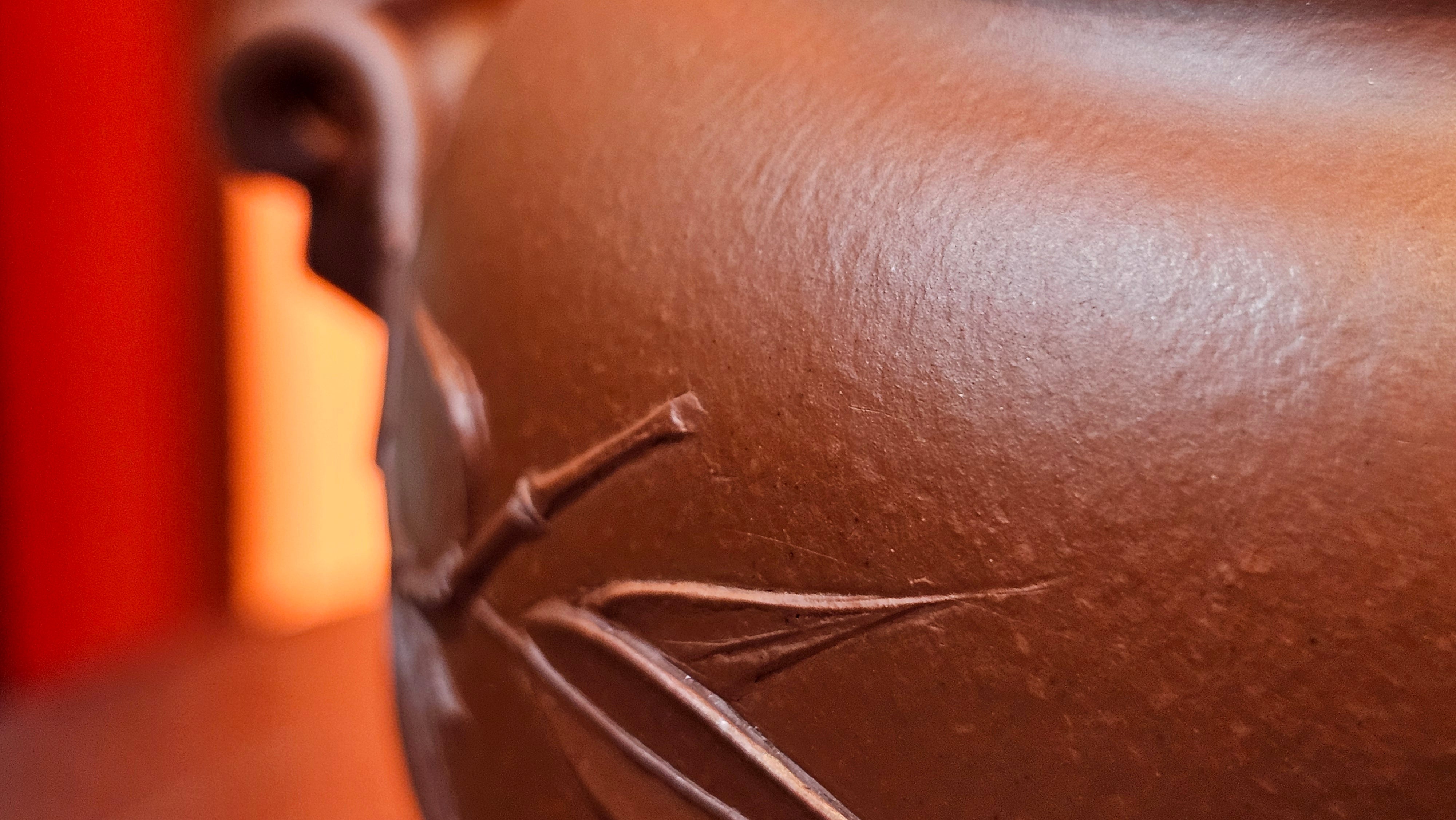 《高风亮节》"Gao Feng Liang Jie",  226.0ml, Ornate 花器! ~ Xiao Mei Yao Zhu Ni 小煤窑朱泥,  by Craftsman Shi Yun 石芸 ~!Congratulations to Mr L.C.! 0217hrs 5th Nov 2025, Taylors! SC!