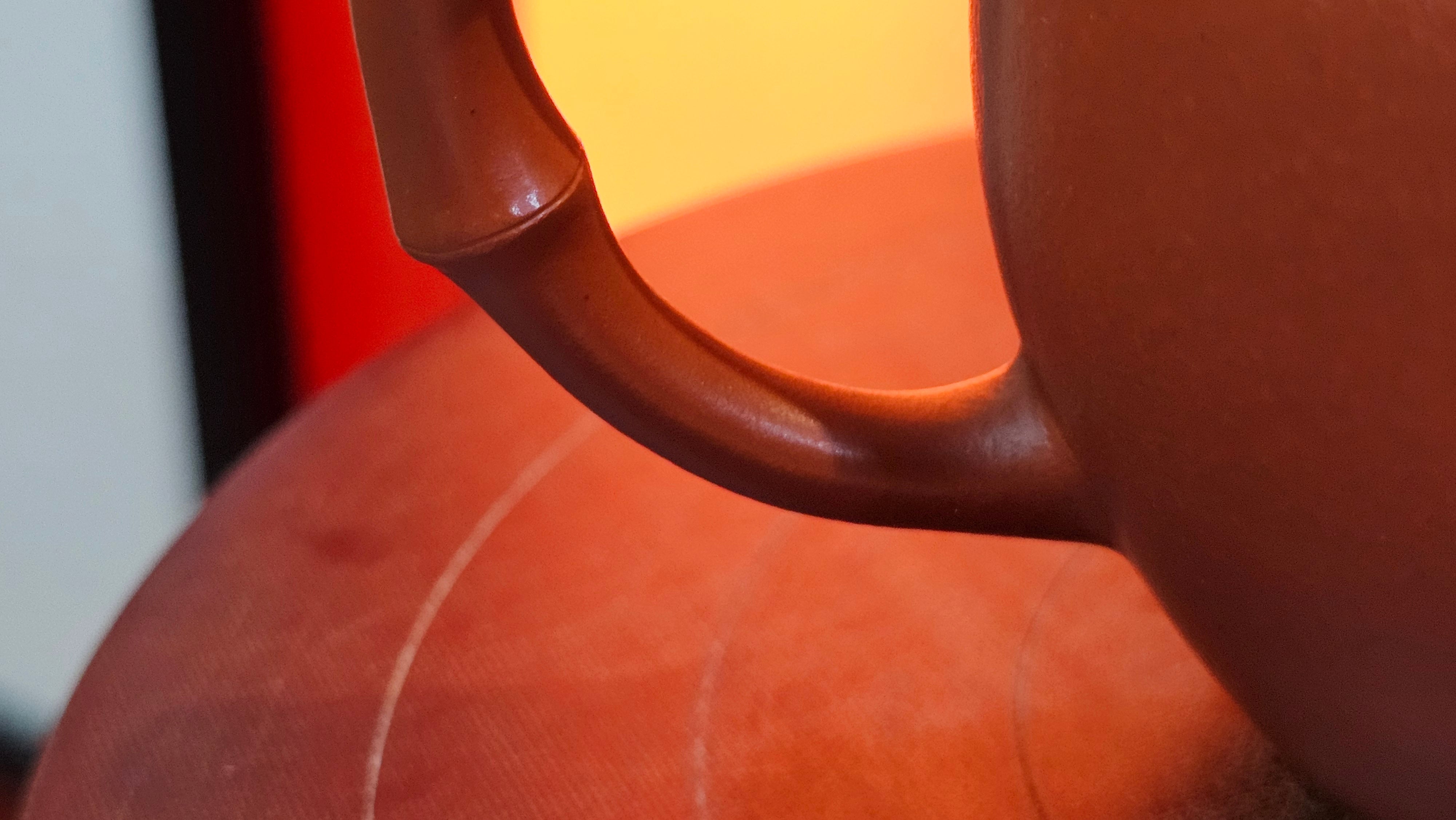 《高风亮节》"Gao Feng Liang Jie",  226.0ml, Ornate 花器! ~ Xiao Mei Yao Zhu Ni 小煤窑朱泥,  by Craftsman Shi Yun 石芸 ~!Congratulations to Mr L.C.! 0217hrs 5th Nov 2025, Taylors! SC!