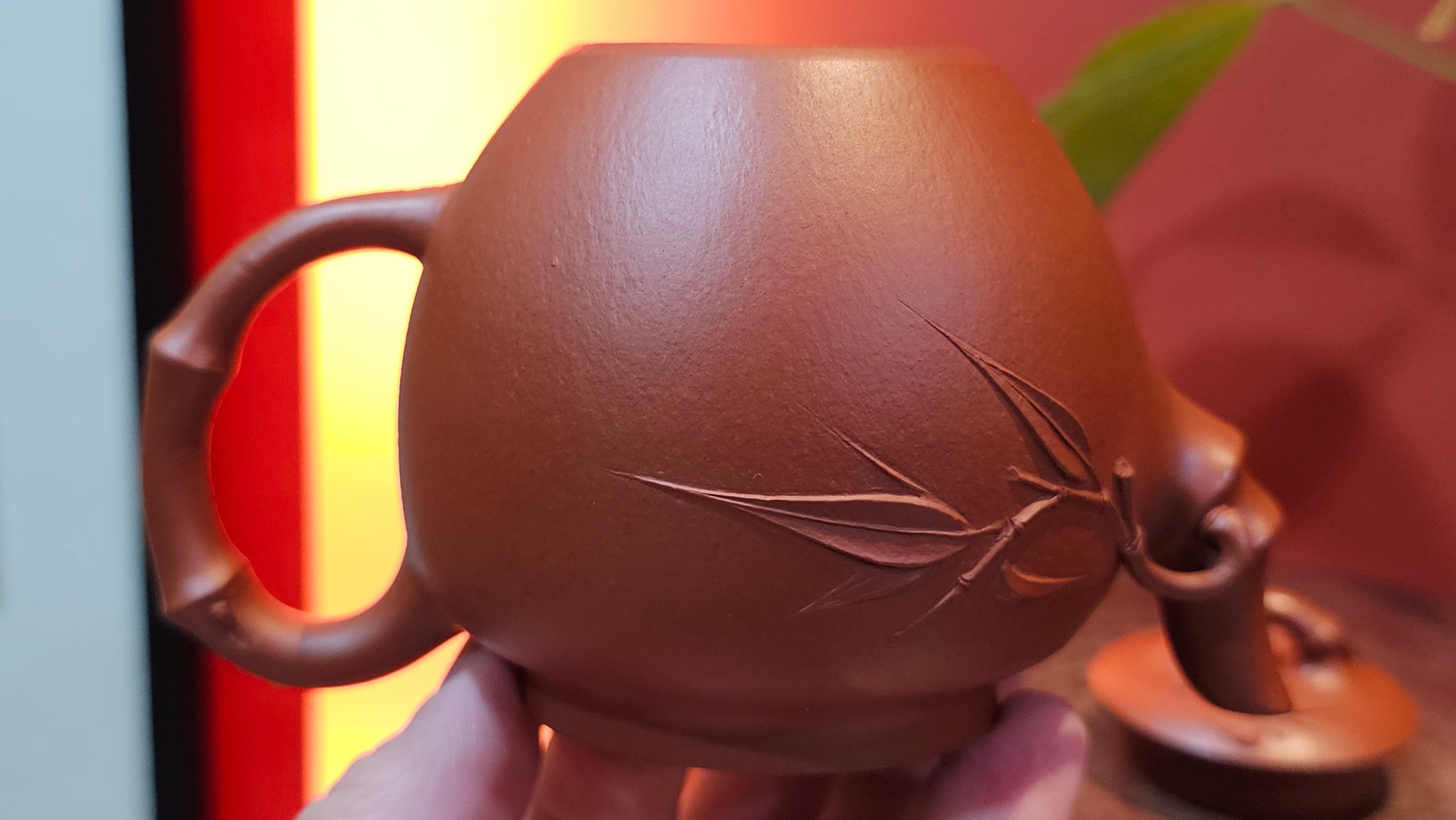 《高风亮节》"Gao Feng Liang Jie",  226.0ml, Ornate 花器! ~ Xiao Mei Yao Zhu Ni 小煤窑朱泥,  by Craftsman Shi Yun 石芸 ~!Congratulations to Mr L.C.! 0217hrs 5th Nov 2025, Taylors! SC!