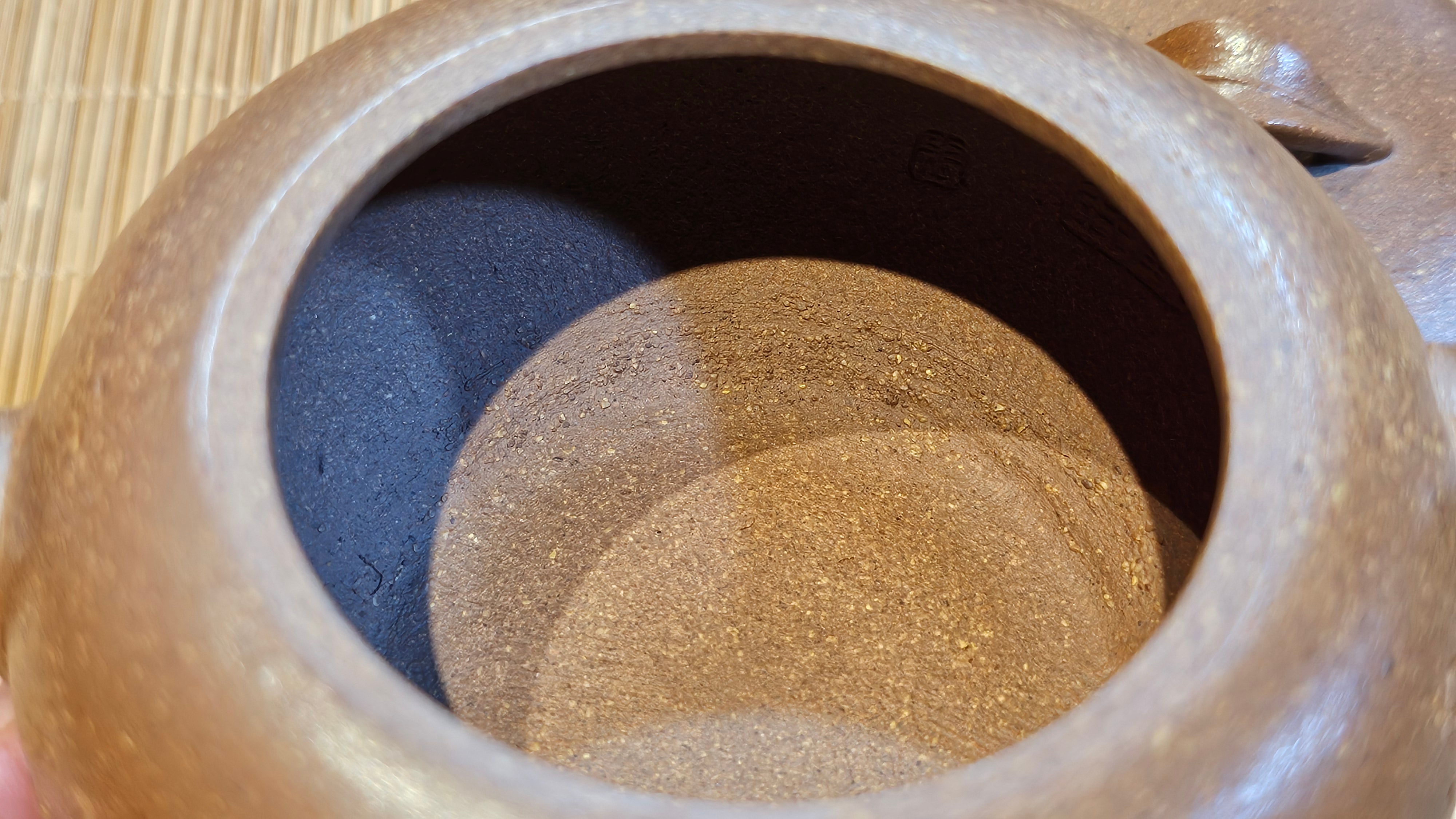 《一叶知秋》Yi Ye Zhi Qiu ~ "The Autumn Leaf", 167.7ml, Bao Shan Duan Ni 宝山段泥, by our Craftsman Zhang Huan 张欢, Bamboo and Calligraphy Engraving by Craftsman Yi Cheng 逸成 ~!Congratulations to!Ms N.C.! 0903hrs 18th Oct 2025, Los Baños, Philippines🇵🇭!