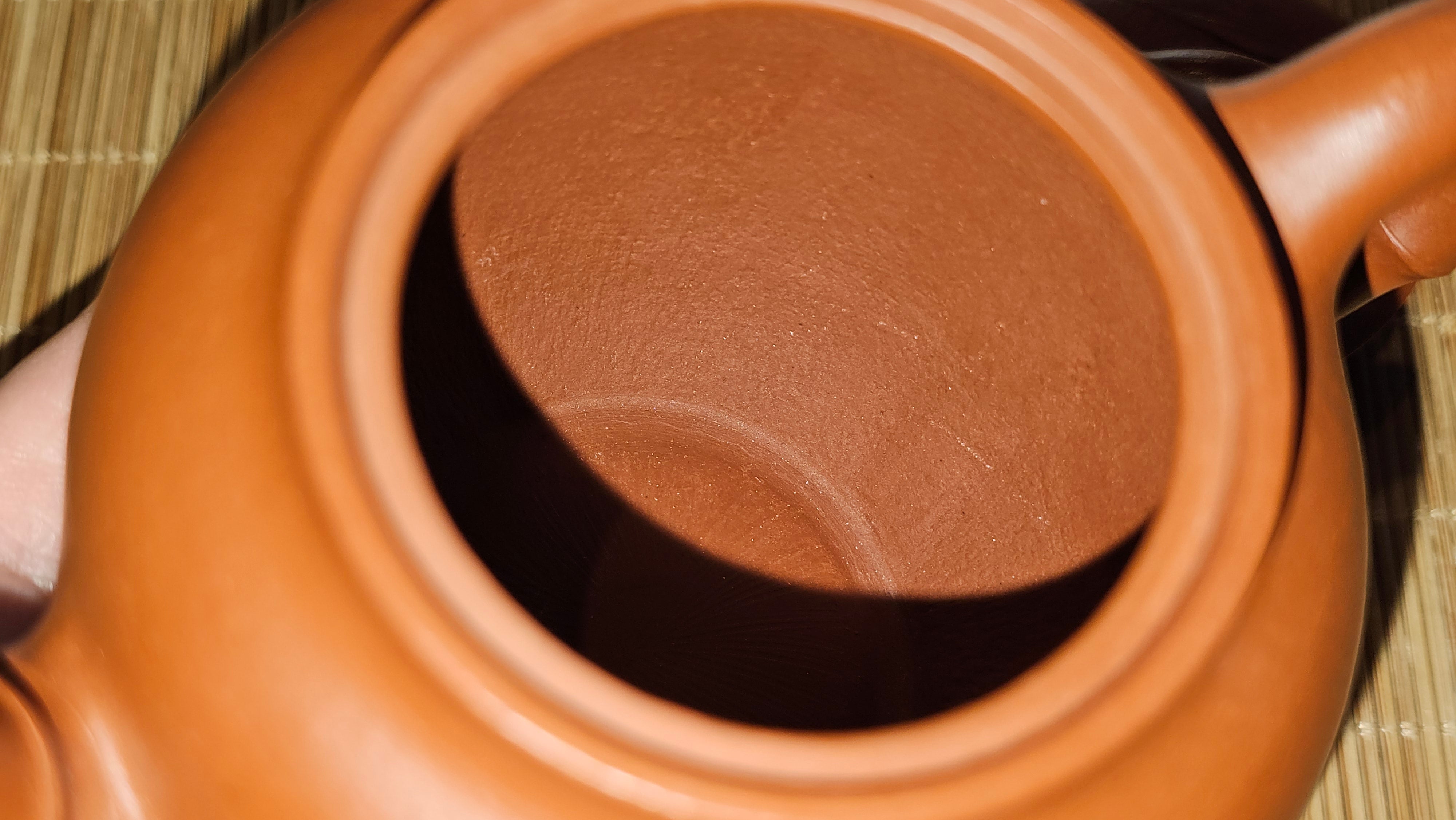 《高风亮节》"Gao Feng Liang Jie",  226.0ml, Ornate 花器! ~ Xiao Mei Yao Zhu Ni 小煤窑朱泥,  by Craftsman Shi Yun 石芸 ~!Congratulations to Mr L.C.! 0217hrs 5th Nov 2025, Taylors! SC!