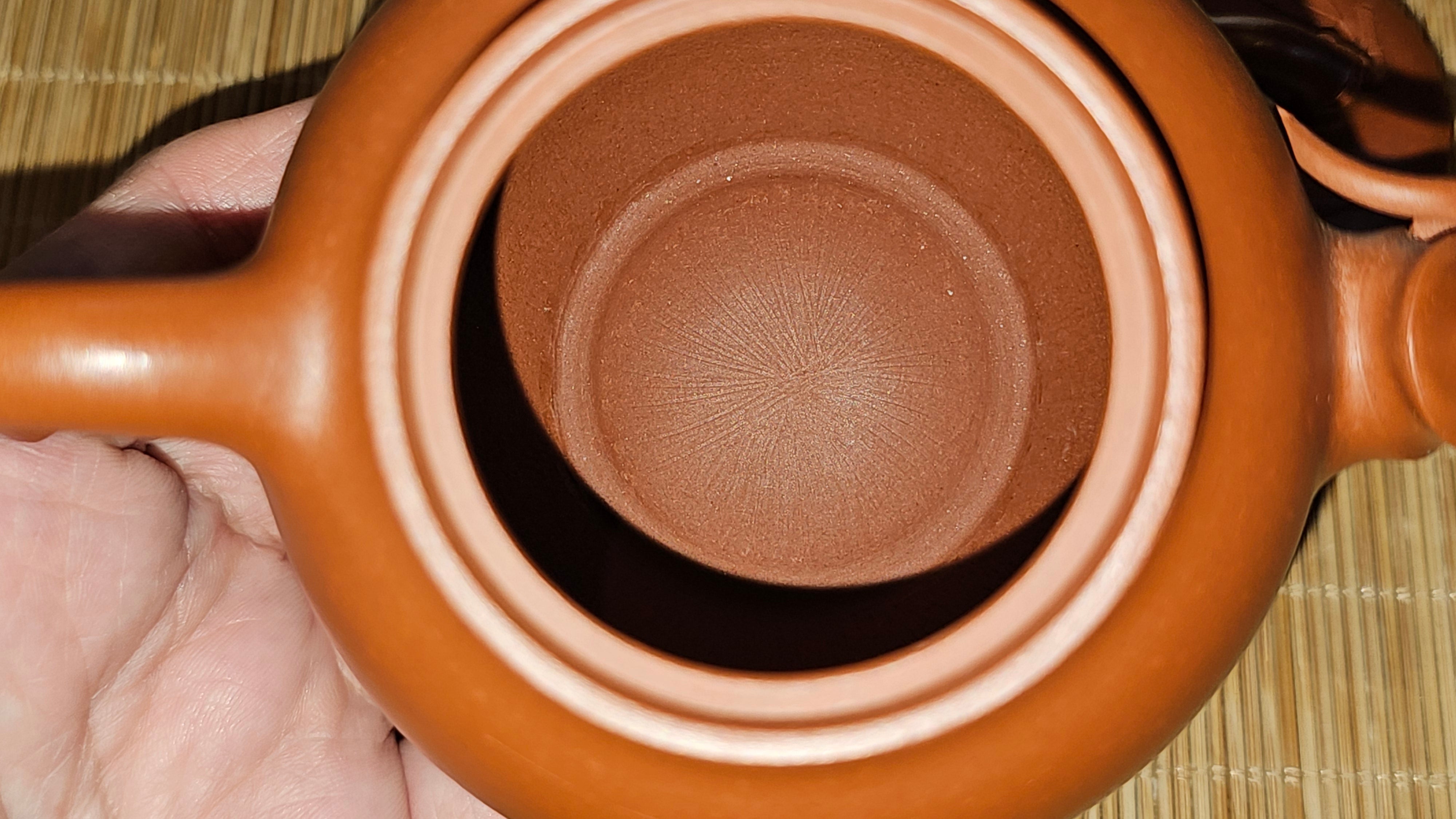 《高风亮节》"Gao Feng Liang Jie",  226.0ml, Ornate 花器! ~ Xiao Mei Yao Zhu Ni 小煤窑朱泥,  by Craftsman Shi Yun 石芸 ~!Congratulations to Mr L.C.! 0217hrs 5th Nov 2025, Taylors! SC!