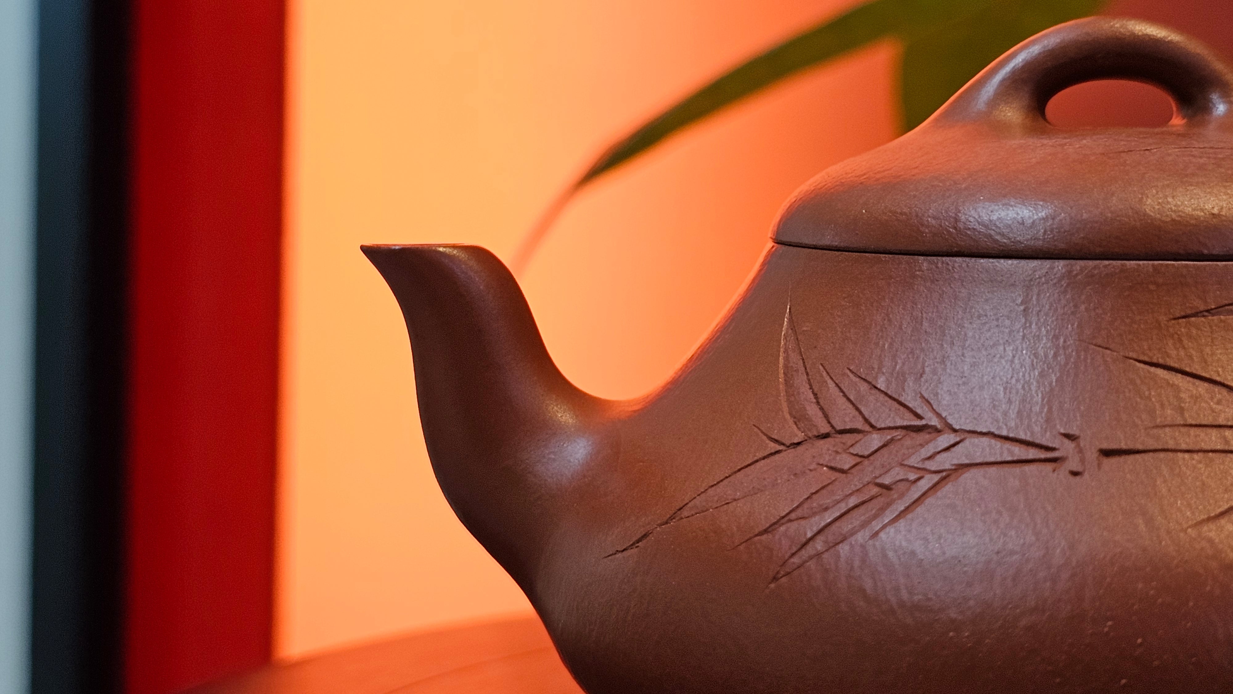 Han Tang Shi Piao 汉棠石瓢, 162.3ml, Xiao Mei Yao Zhu Ni 小煤窑朱泥, by Craftsman Shi Yun 石芸, Engraving by Craftsman Yi De Shu 刻绘 ~ 一德书 ~ Congratulations!to Ms J.C.! 1405hrs 18th Oct 2025, Los Angeles! CA.