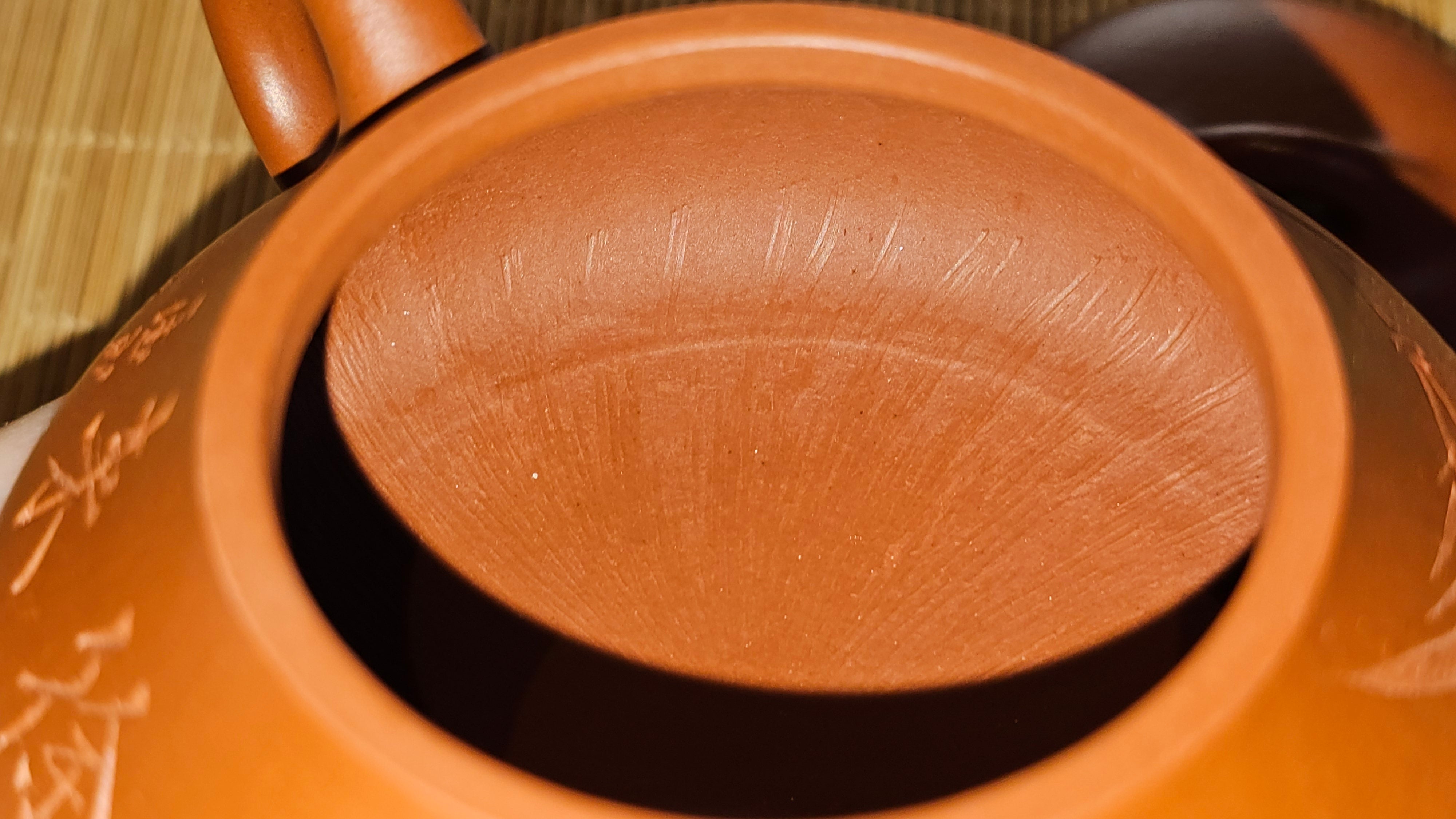 Han Tang Shi Piao 汉棠石瓢, 162.3ml, Xiao Mei Yao Zhu Ni 小煤窑朱泥, by Craftsman Shi Yun 石芸, Engraving by Craftsman Yi De Shu 刻绘 ~ 一德书 ~ Congratulations!to Ms J.C.! 1405hrs 18th Oct 2025, Los Angeles! CA.