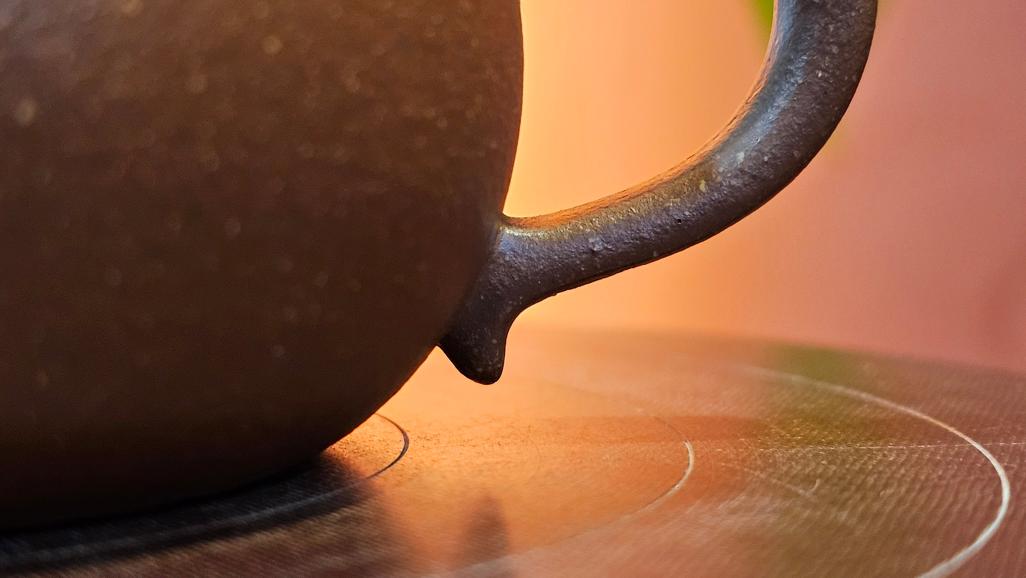 Lian Pu《莲蒲》, 163.7ml, Hong Jiang Po Ni 红降坡泥, by Craftsman Yang Pin Ting 杨聘婷 ~ Congratulations!to Ms J.C.! 1500hrs 26th Oct 2025, Los Angeles, CA!