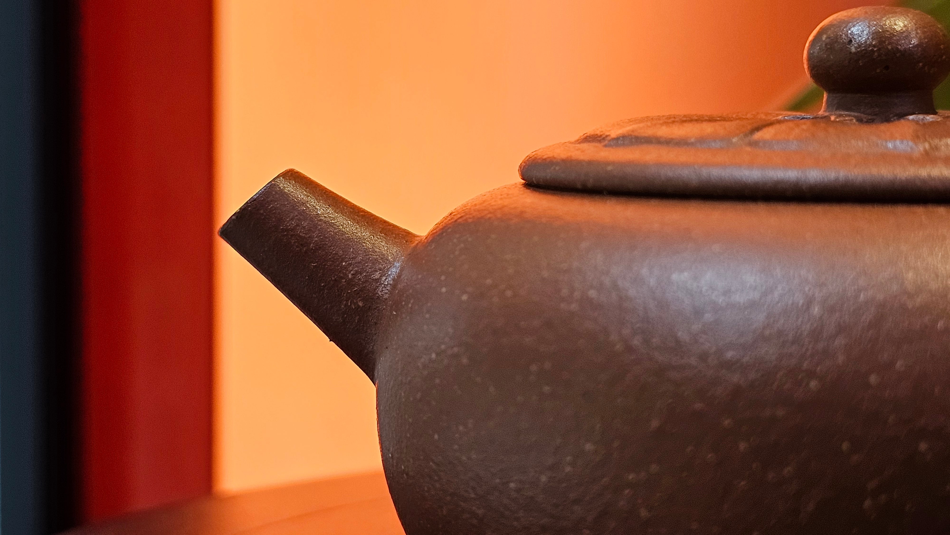 Lian Pu《莲蒲》, 163.7ml, Hong Jiang Po Ni 红降坡泥, by Craftsman Yang Pin Ting 杨聘婷 ~ Congratulations!to Ms J.C.! 1500hrs 26th Oct 2025, Los Angeles, CA!